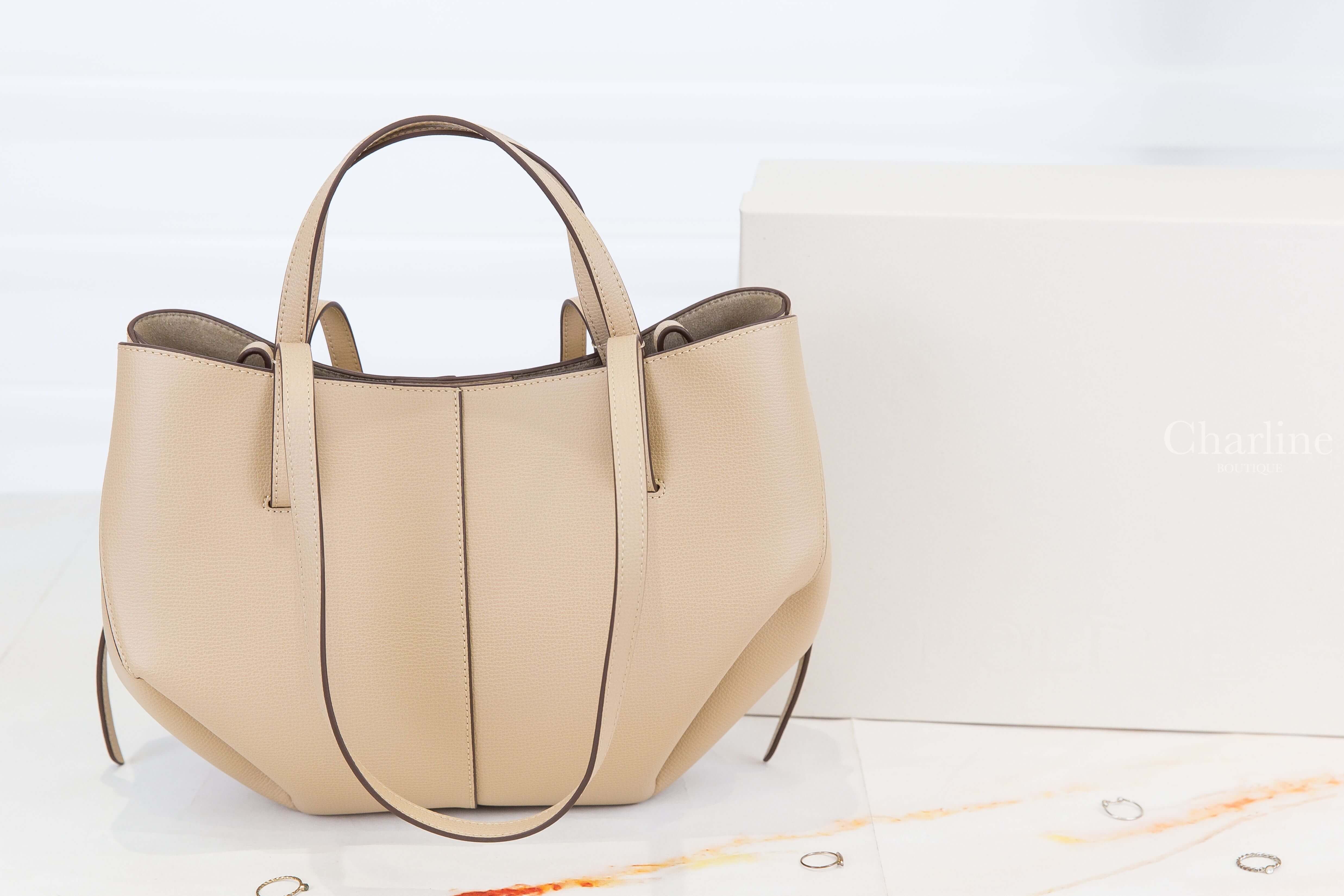 Polène Cyme Mini 沙色迷你側邊磁吸抓皺紋理小牛皮手提肩背包-Charline Boutique 精品代購