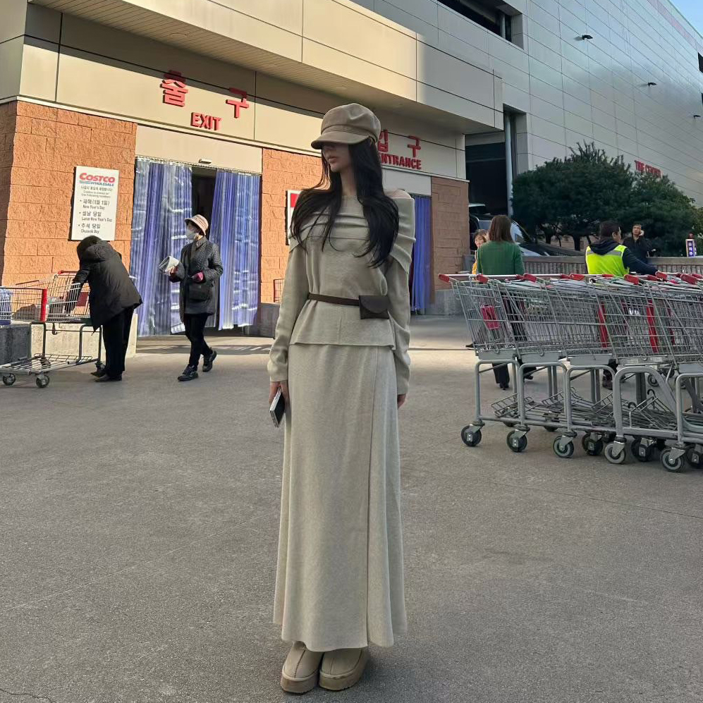 反摺露肩一字領上衣+同色系長裙SET / 2色