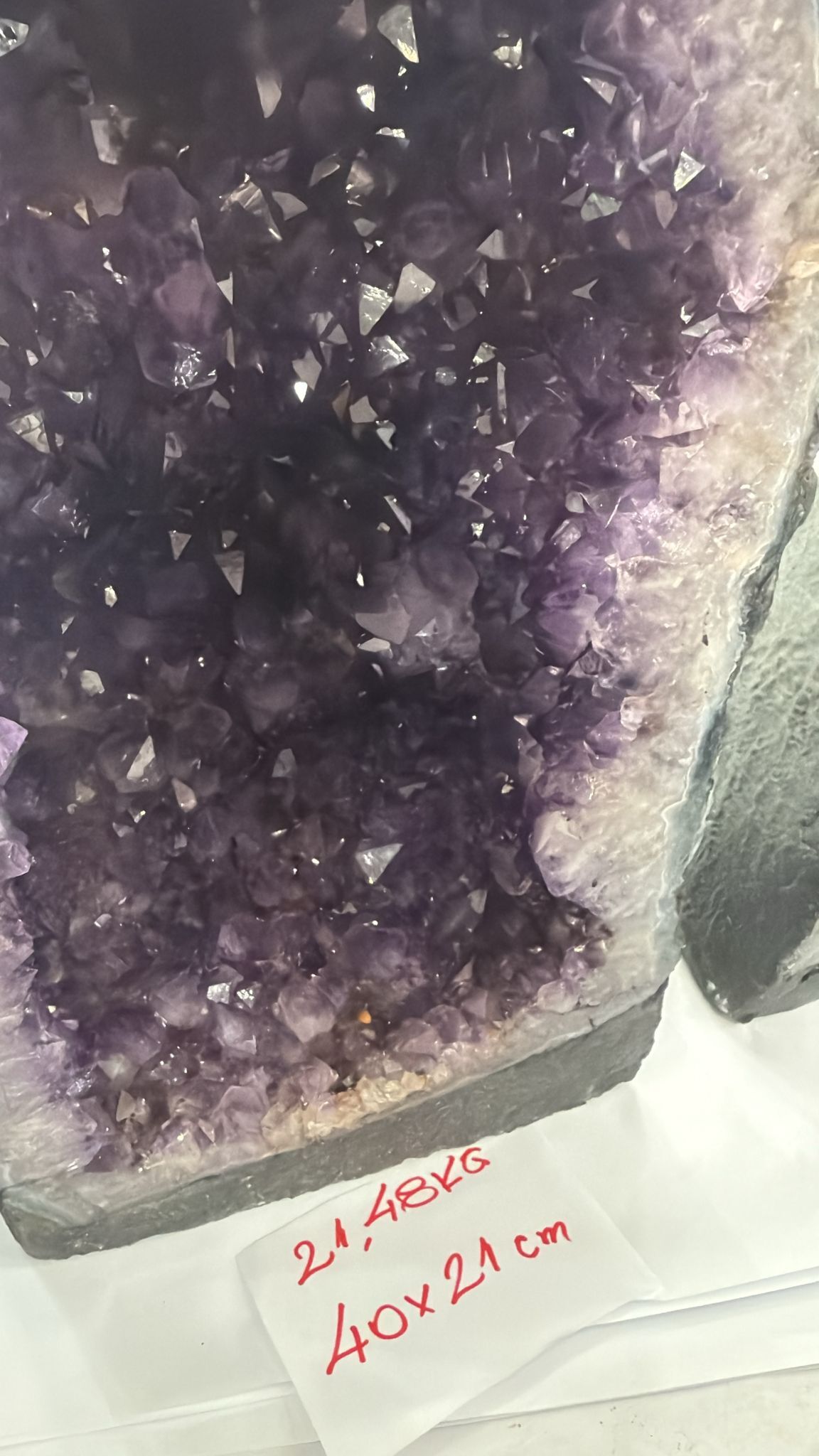 WH170 水晶洞 SSP37 約 40x21 cm 約 21.48 kg