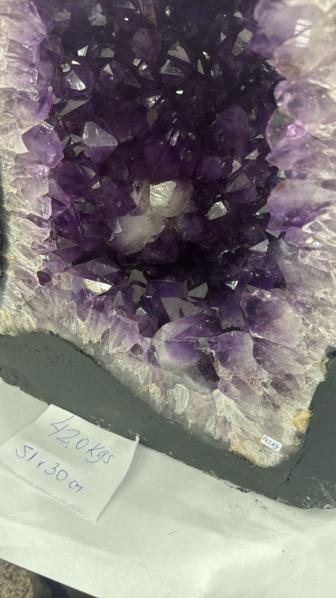 WH162 水晶洞 SSP45 約 51x30 cm 約 42.0 kg