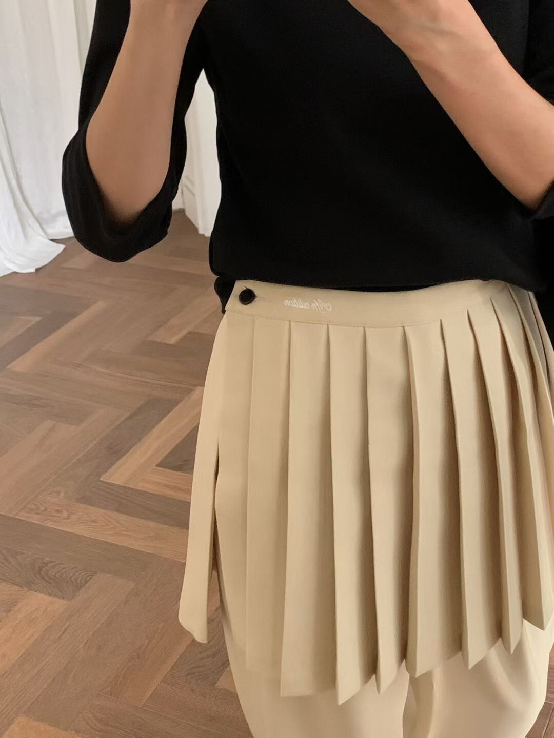 單釦一片式百褶裙+西裝褲SET-S-M / 2色