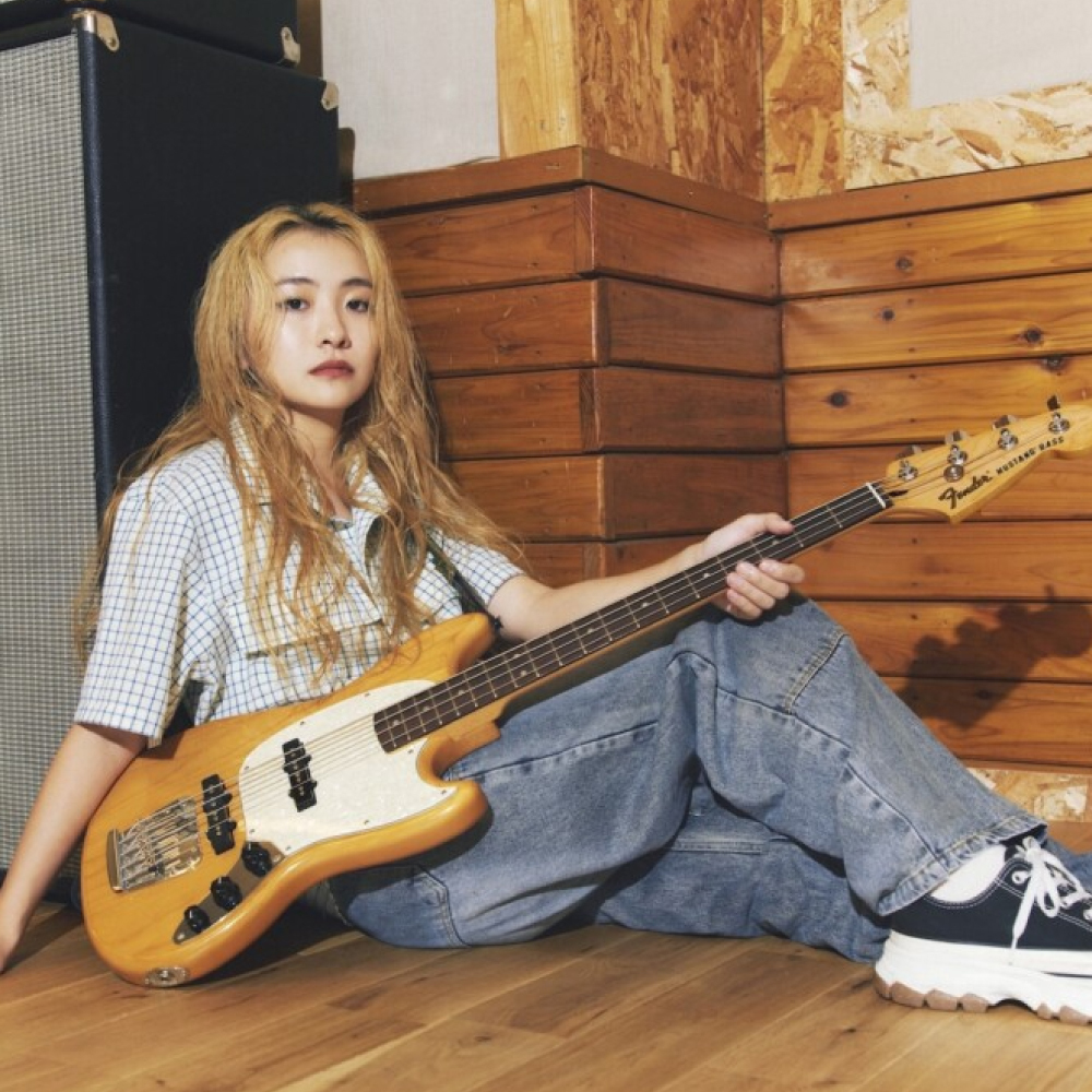Fender Fender / Chilli Beans. Maika Mustang Bass 簽名款電貝斯 (代購) 第 2 張圖片｜三峽吉他 / Bass