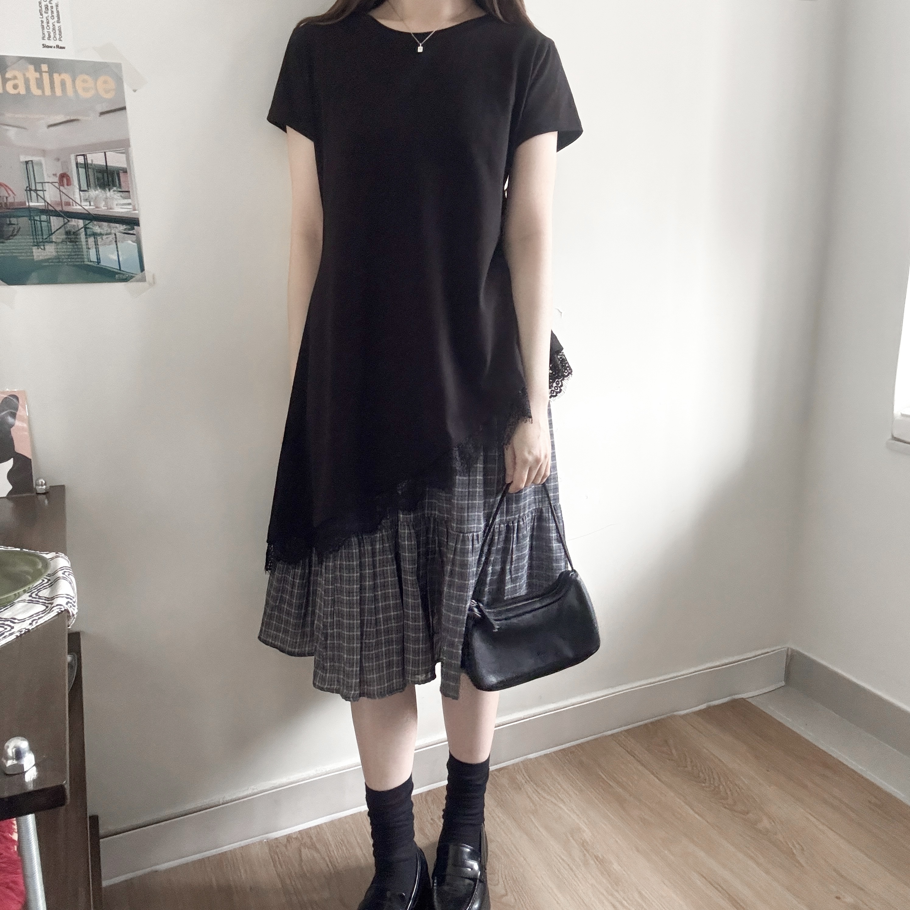 設計款!斜腳lace長top