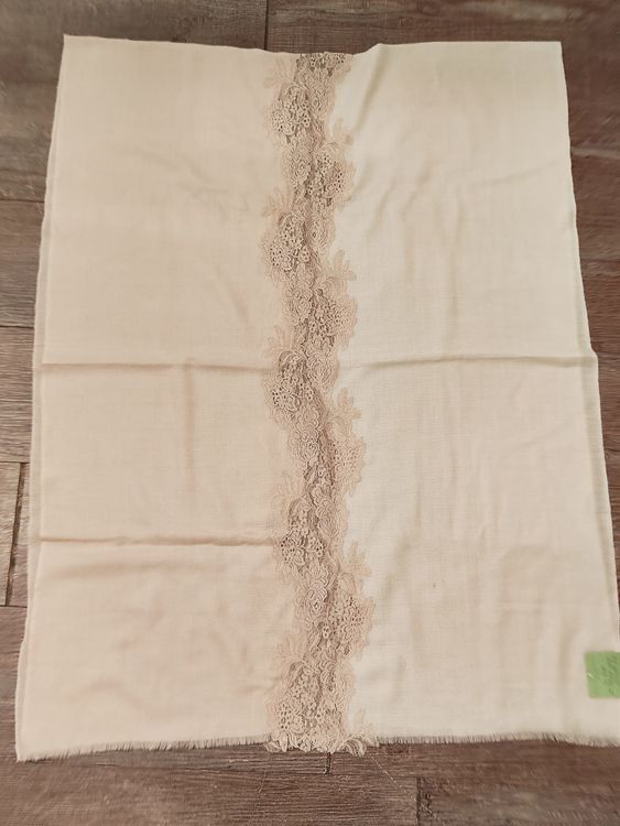 WM088 Scarfesia 杏色絲巾 85% wool 15% silk