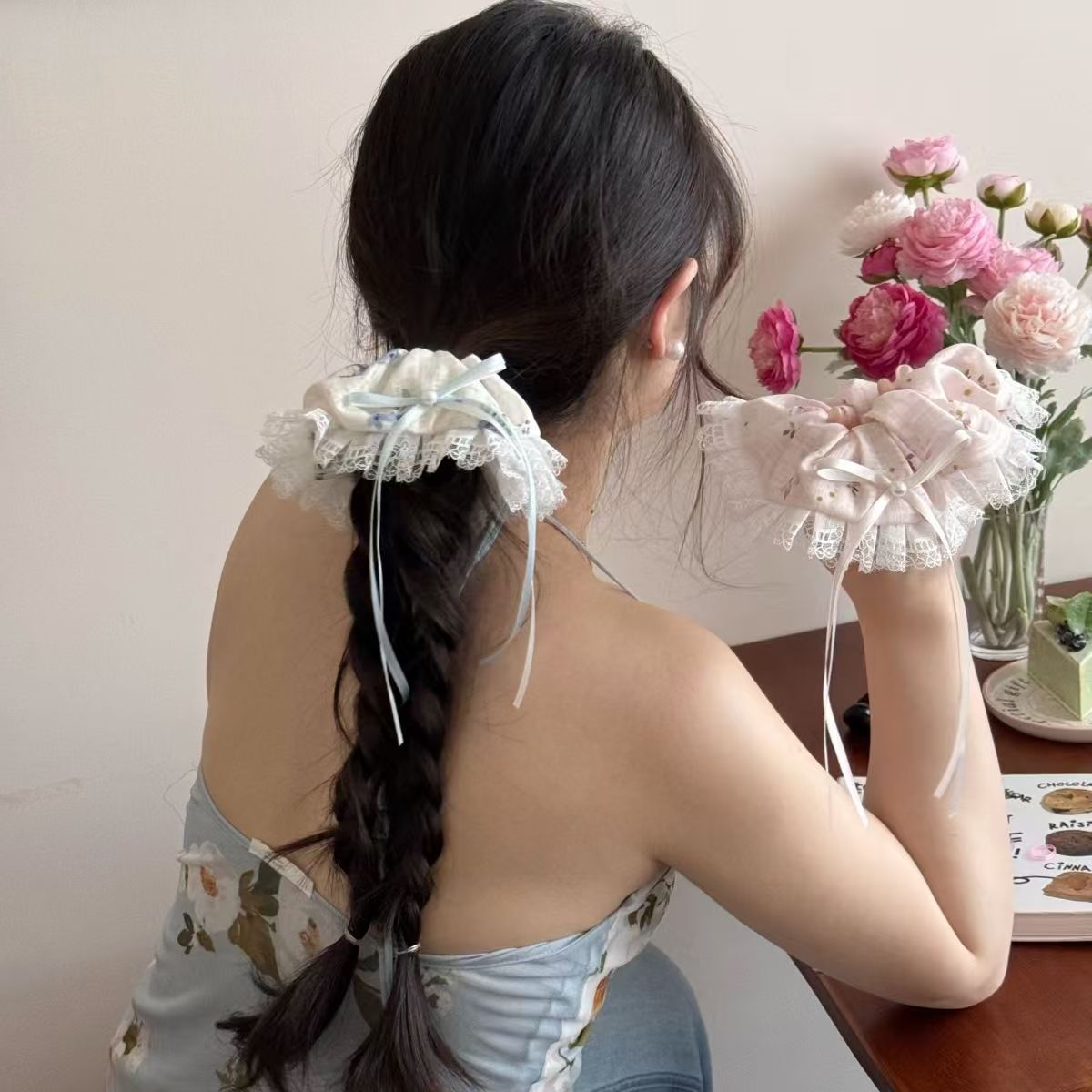 [3 FOR RM10] Bow Floral Lace Scrunchies