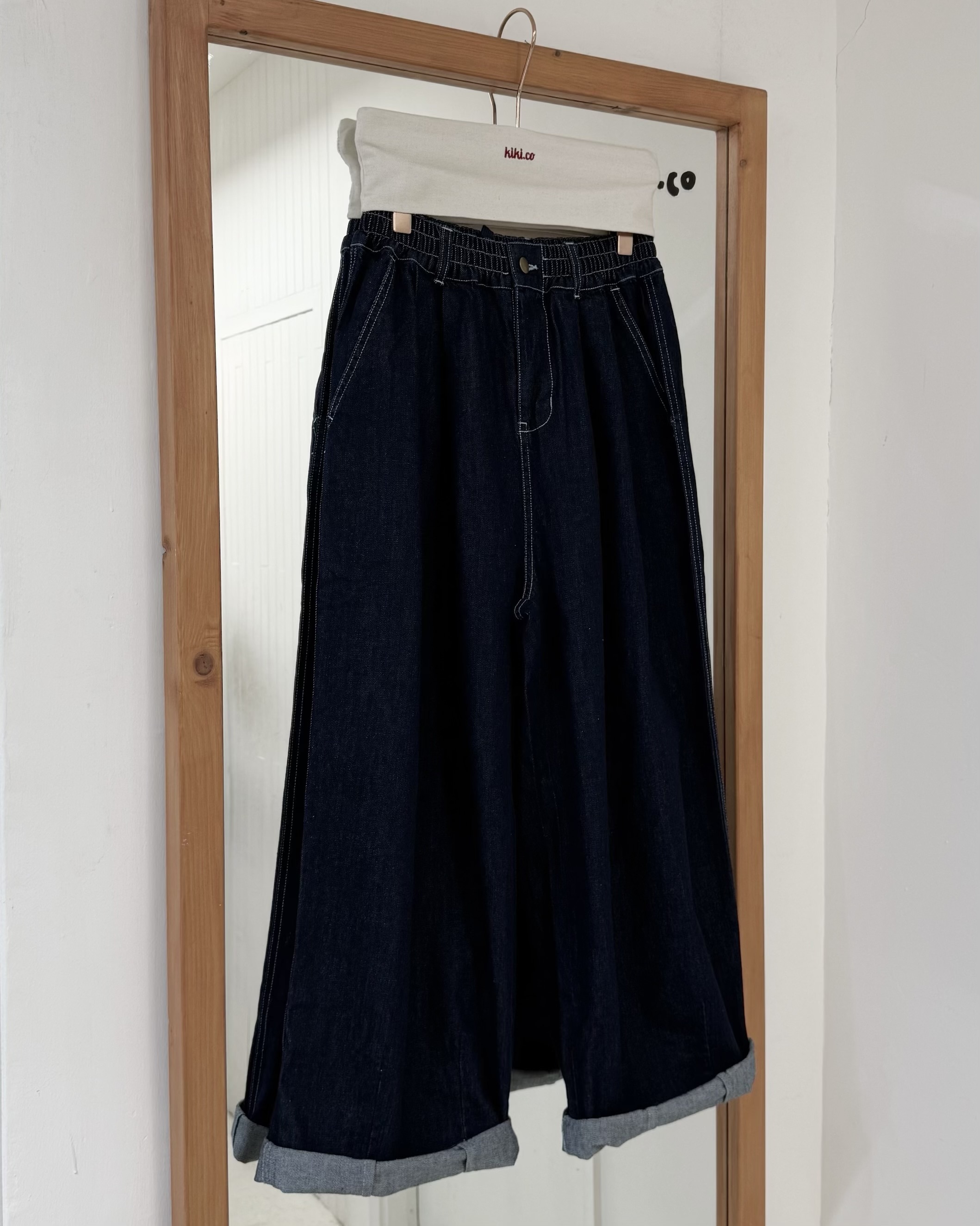 橡筋白線繭型原色牛仔褲