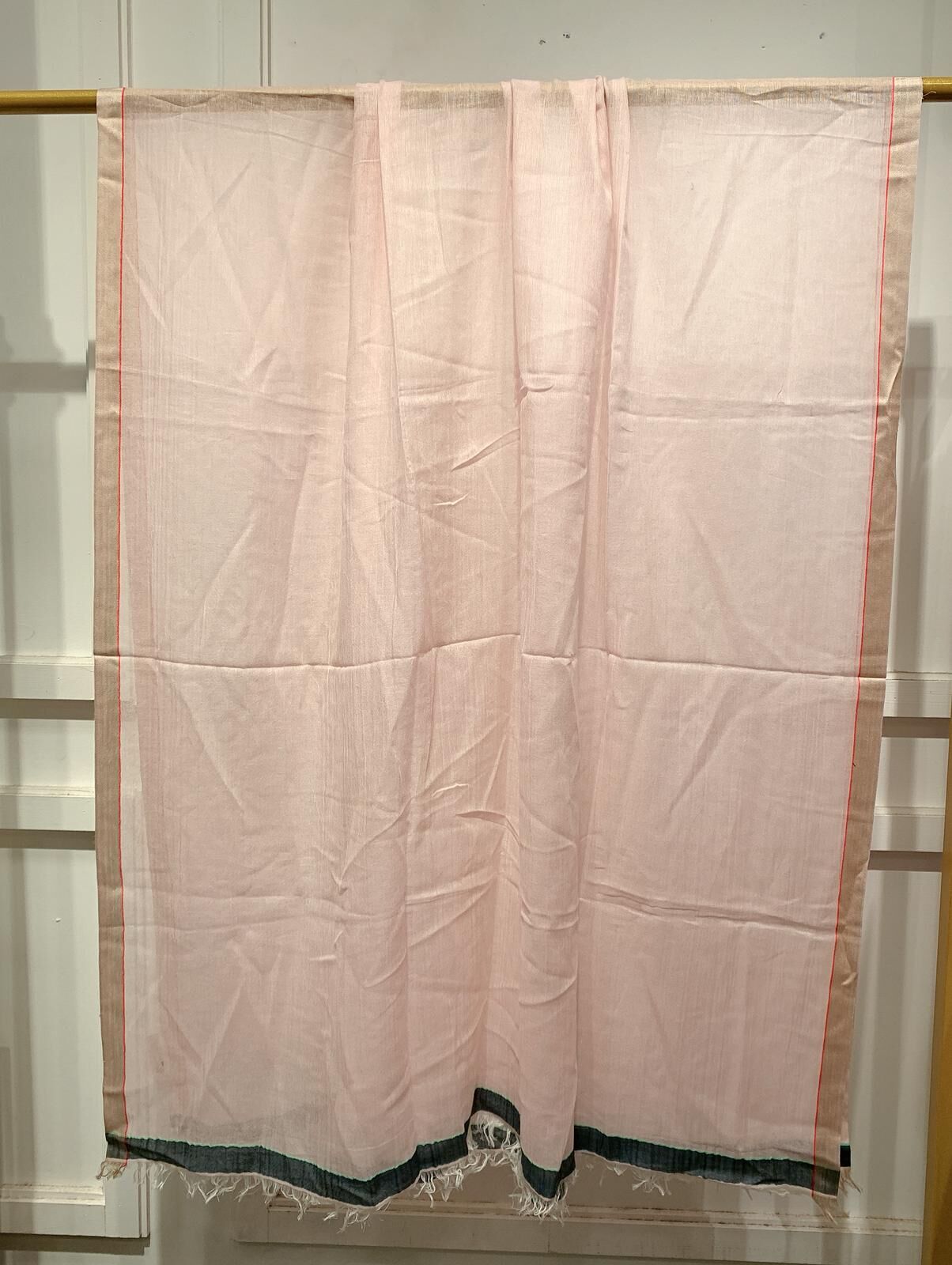 WM077 Scarfesia 淺粉紅色黑邊絲巾 45% Modal 45% Cotton 10% Silk