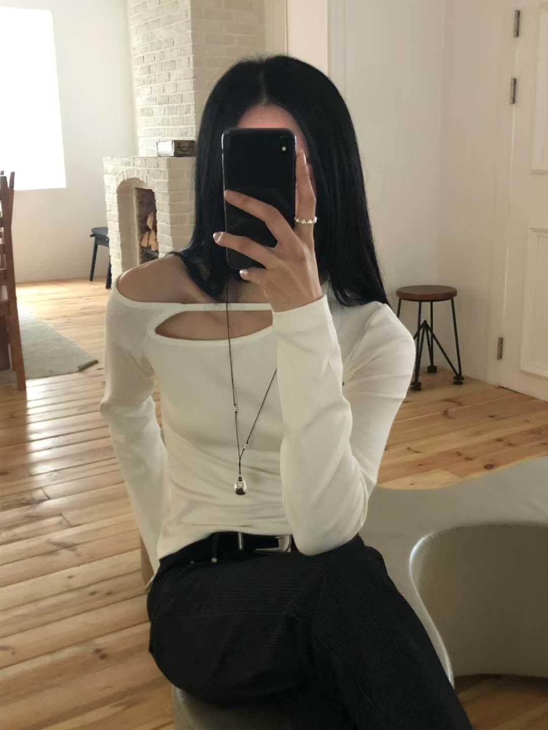 D04-辣感挖洞棉質上衣(4色)