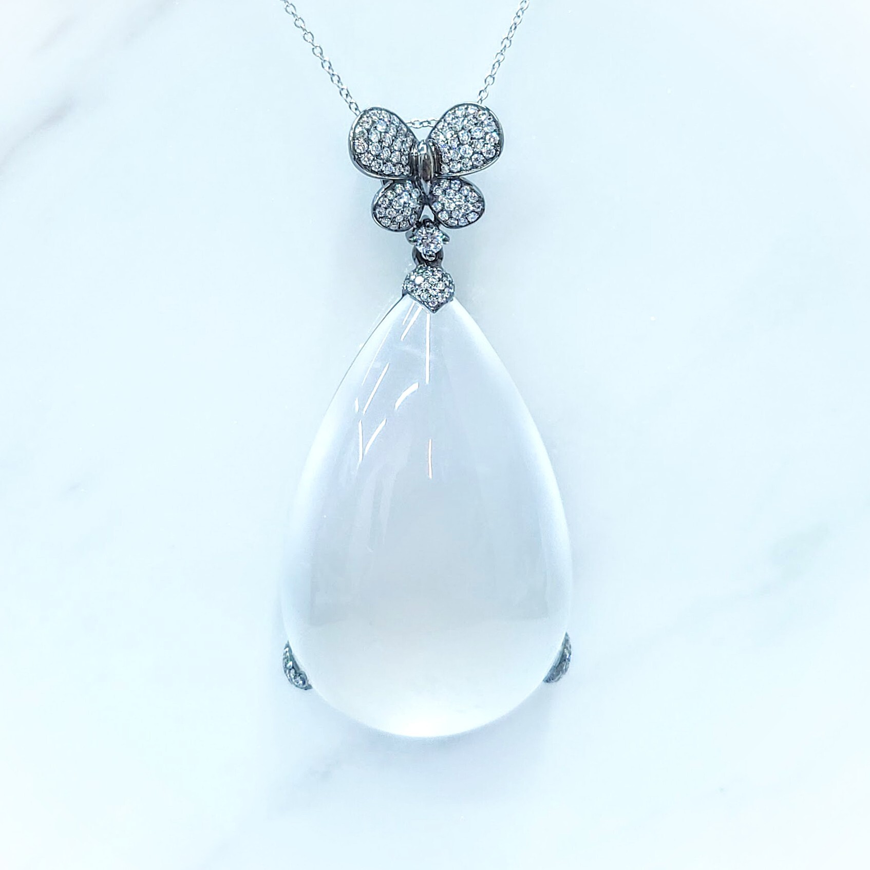 全新18K黑金【單粒109卡60份白晶】配79份鑽石吊墜