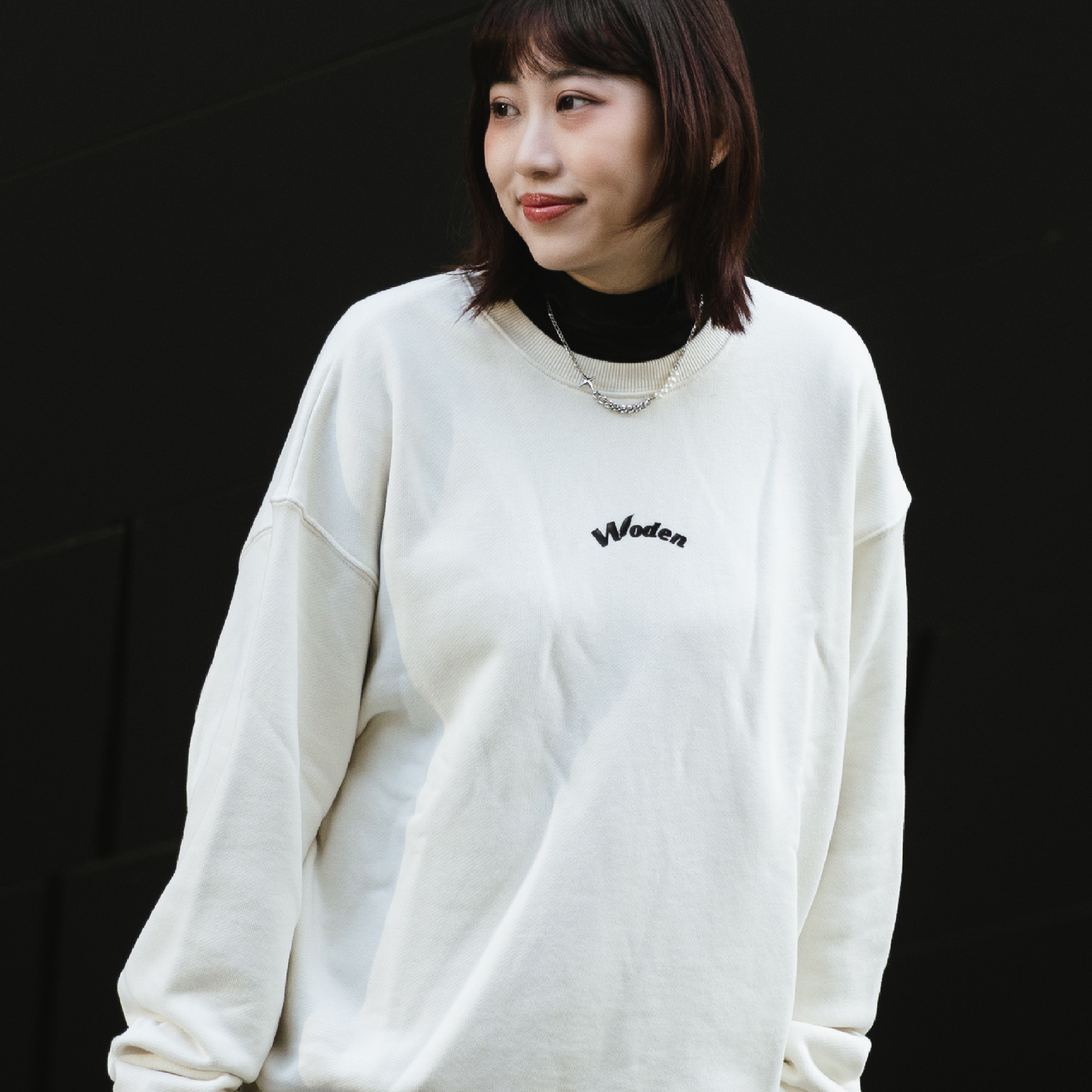 WODEN® Embossed Offset Printing Sweatshirt 壓花大學Tee