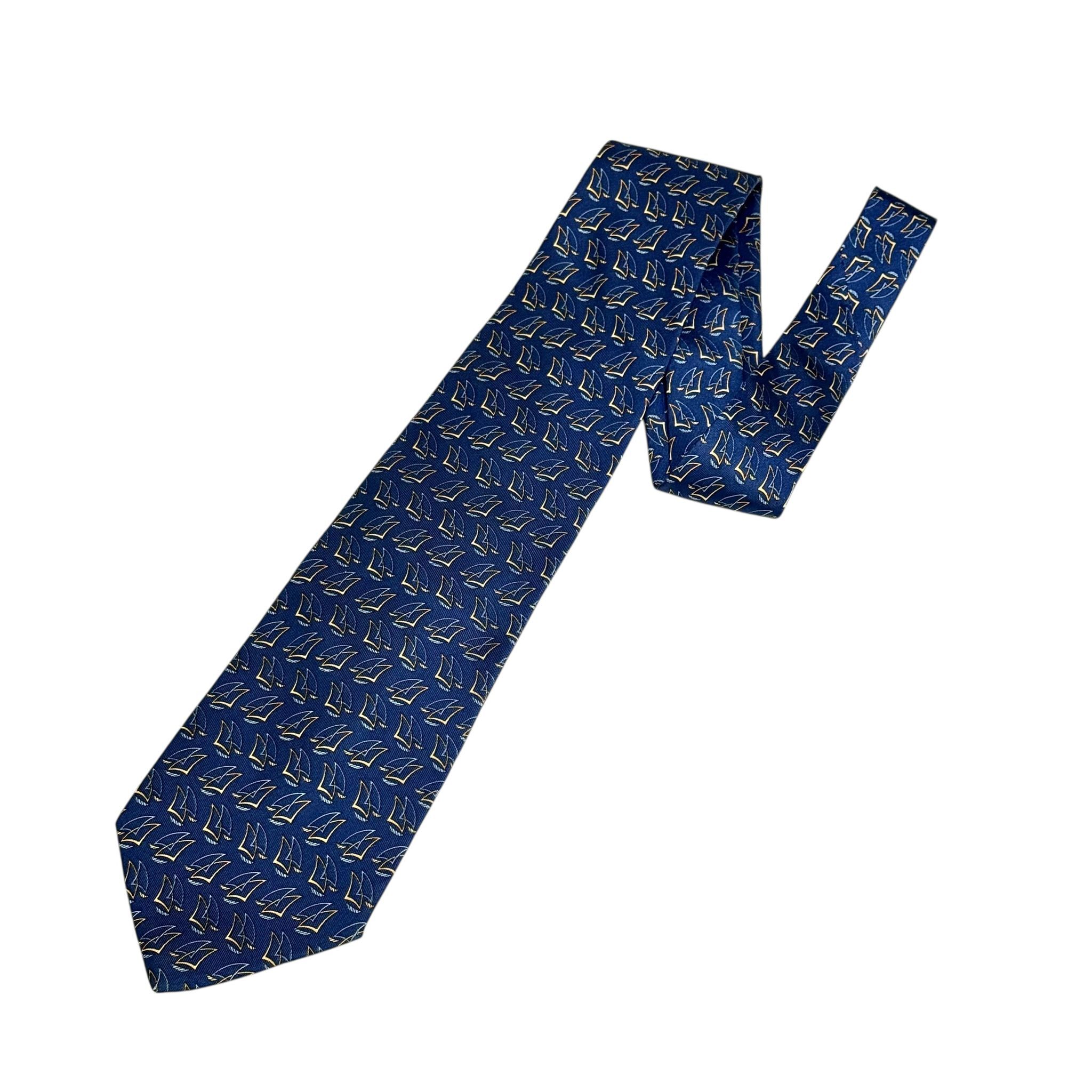 全新FERAGAMO TIE 7CM 真絲 深藍色帆船圖案 #菲拉格幕領呔 #BRAND NEW#香榭站正品