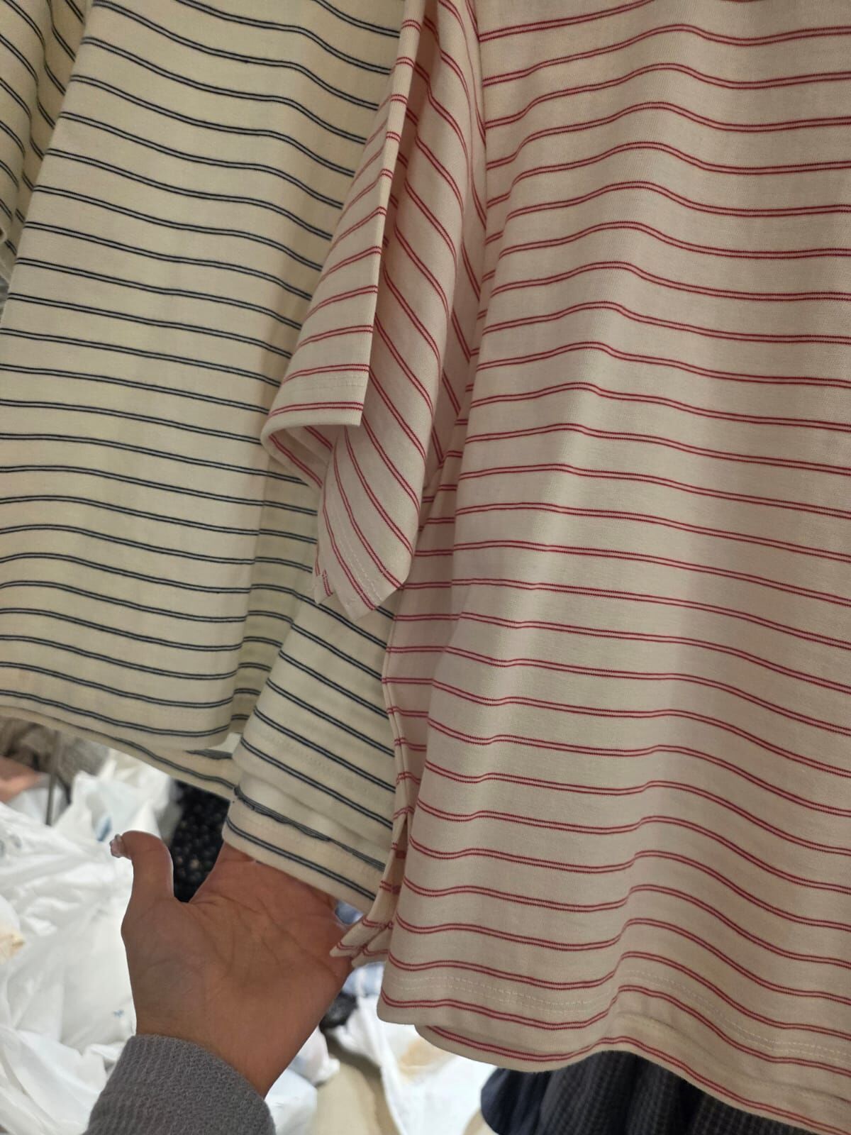 LR6045 圓領橫間條上衣