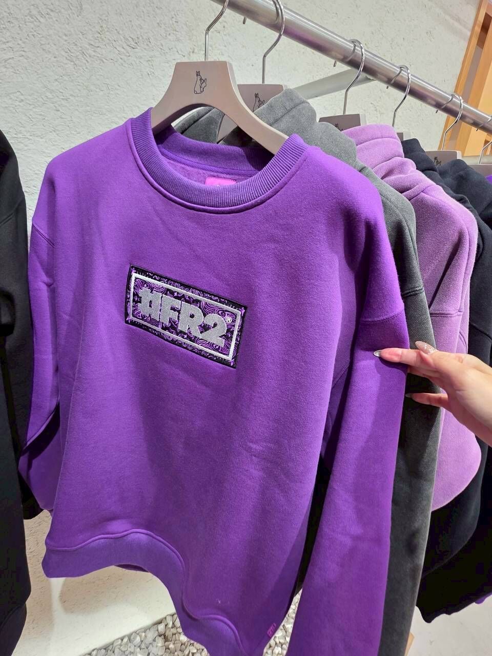 【#FR2】FR2 京都撫子BOXLOGO 衛衣