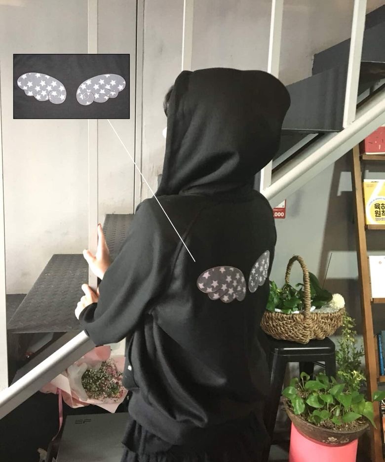 【3/13 - 3/15 週末優惠】韓國 Looxp 刺繡 貼布 寬鬆高領 天使翅膀 Angel Embroidered Patch 雙拉鍊 外套