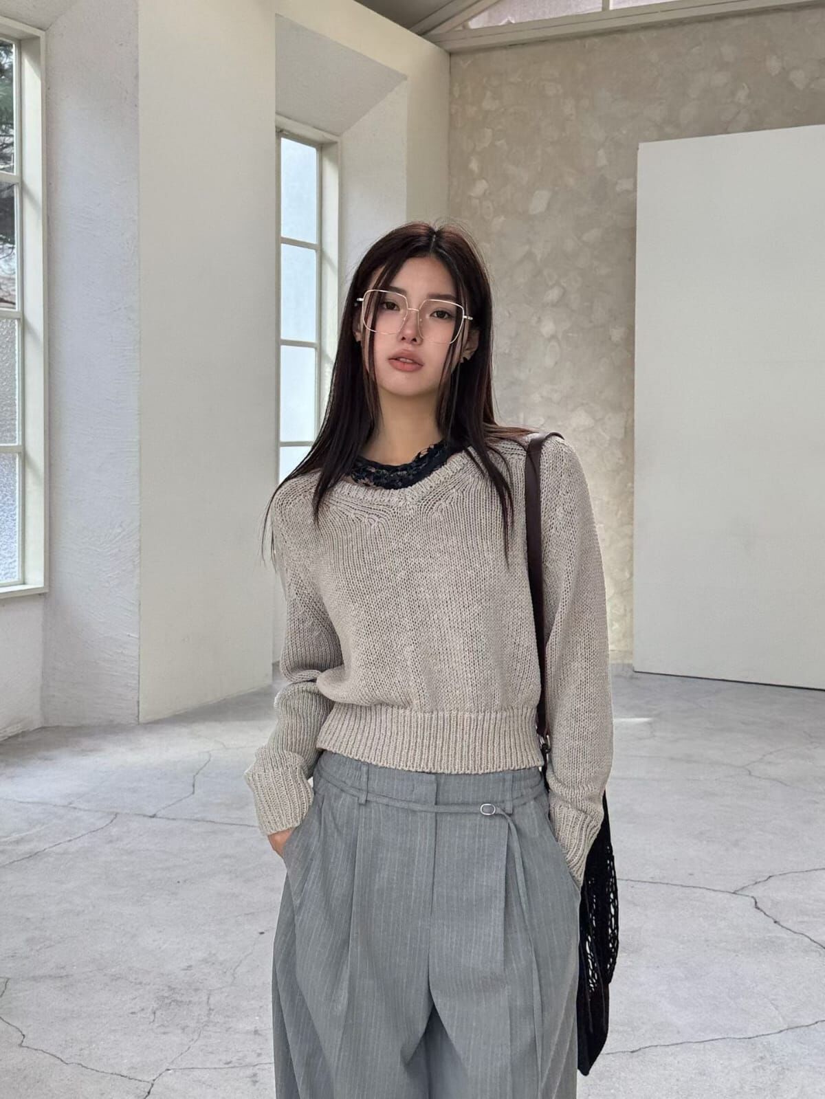 LF6004 V領口薄針織上衣