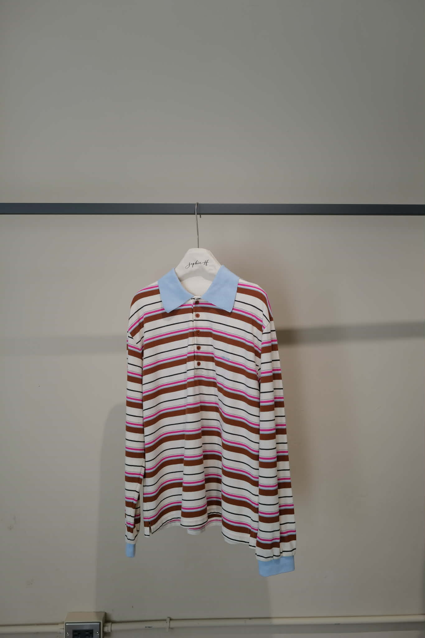 MA52 品牌感復古條紋翻領上衣