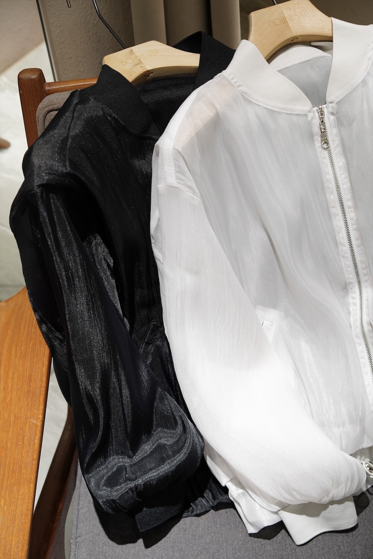 歐根紗棒球外套 - JK53698