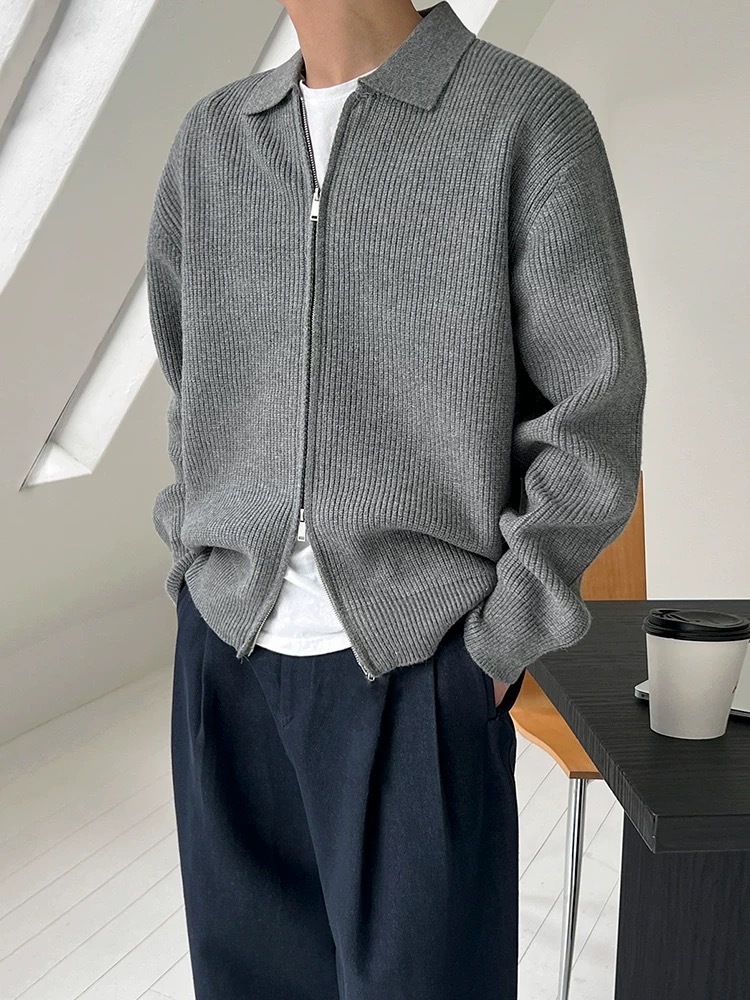 SIMPLEACTION 老錢風翻領雙拉鍊針織毛衣