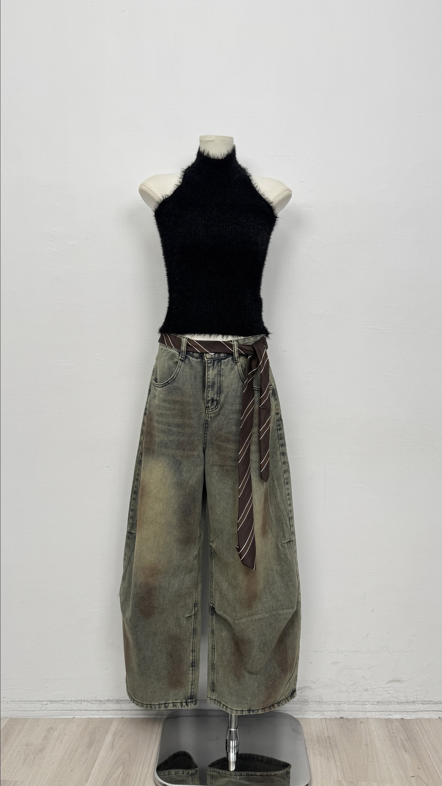 A153 現貨美式復古刷漆彎刀褲