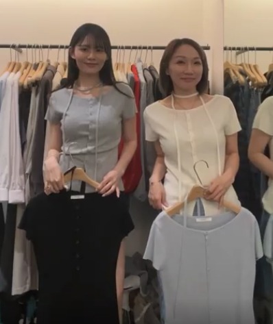 OB6016 瘦身排鈕上衣配帶