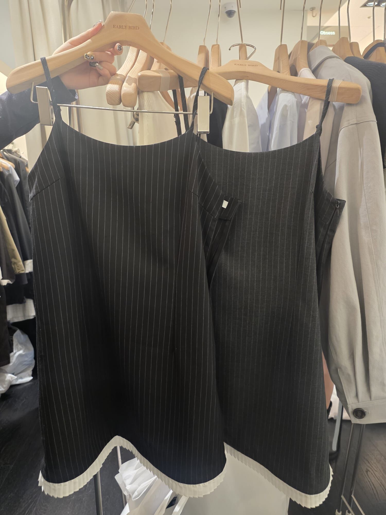 OB6018 吊帶A字連身裙