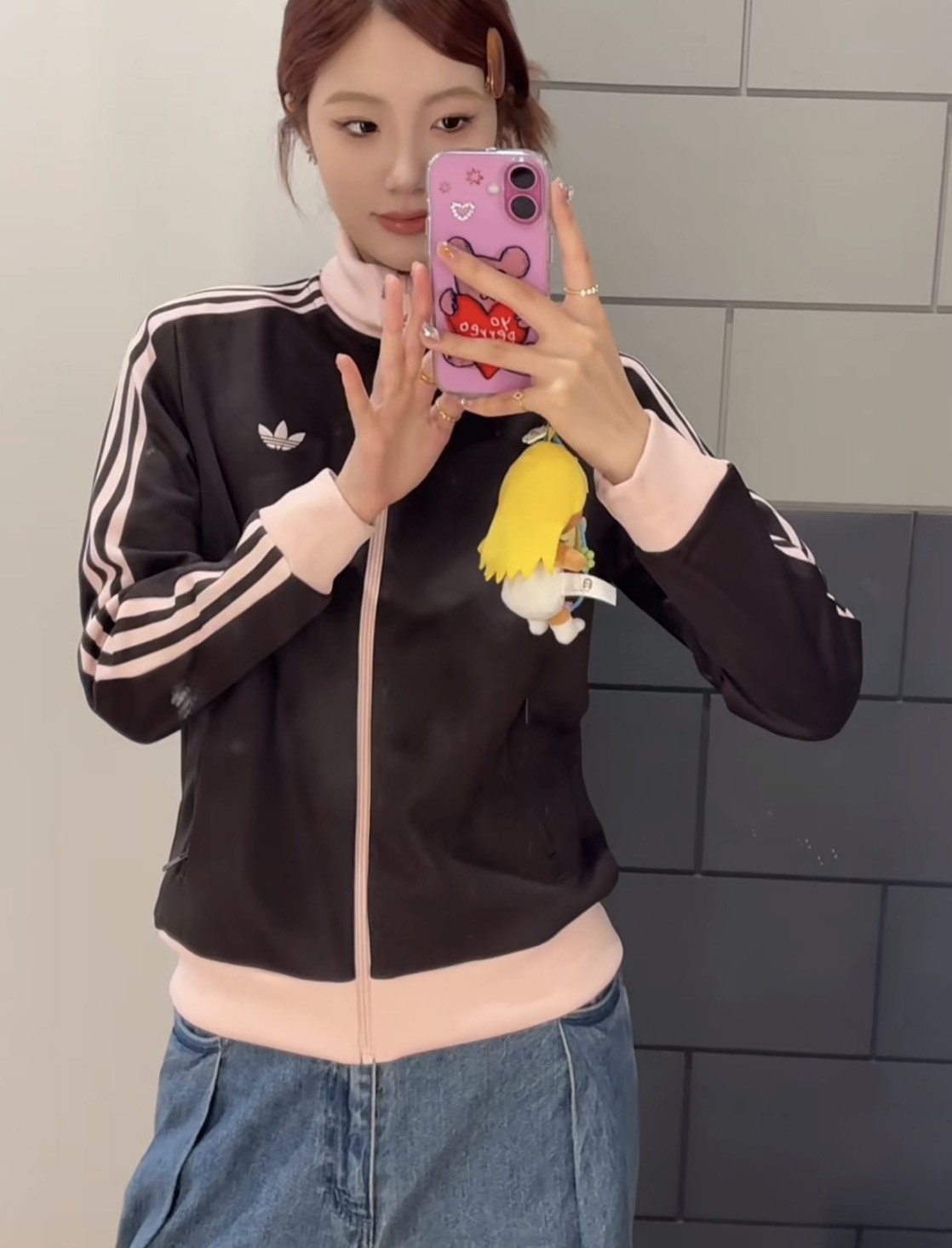 【代購】adidas Originals 三葉草立領運動外套 草莓巧克力 粉棕色 KD3742 (G)I-DLE 宋雨琦同款