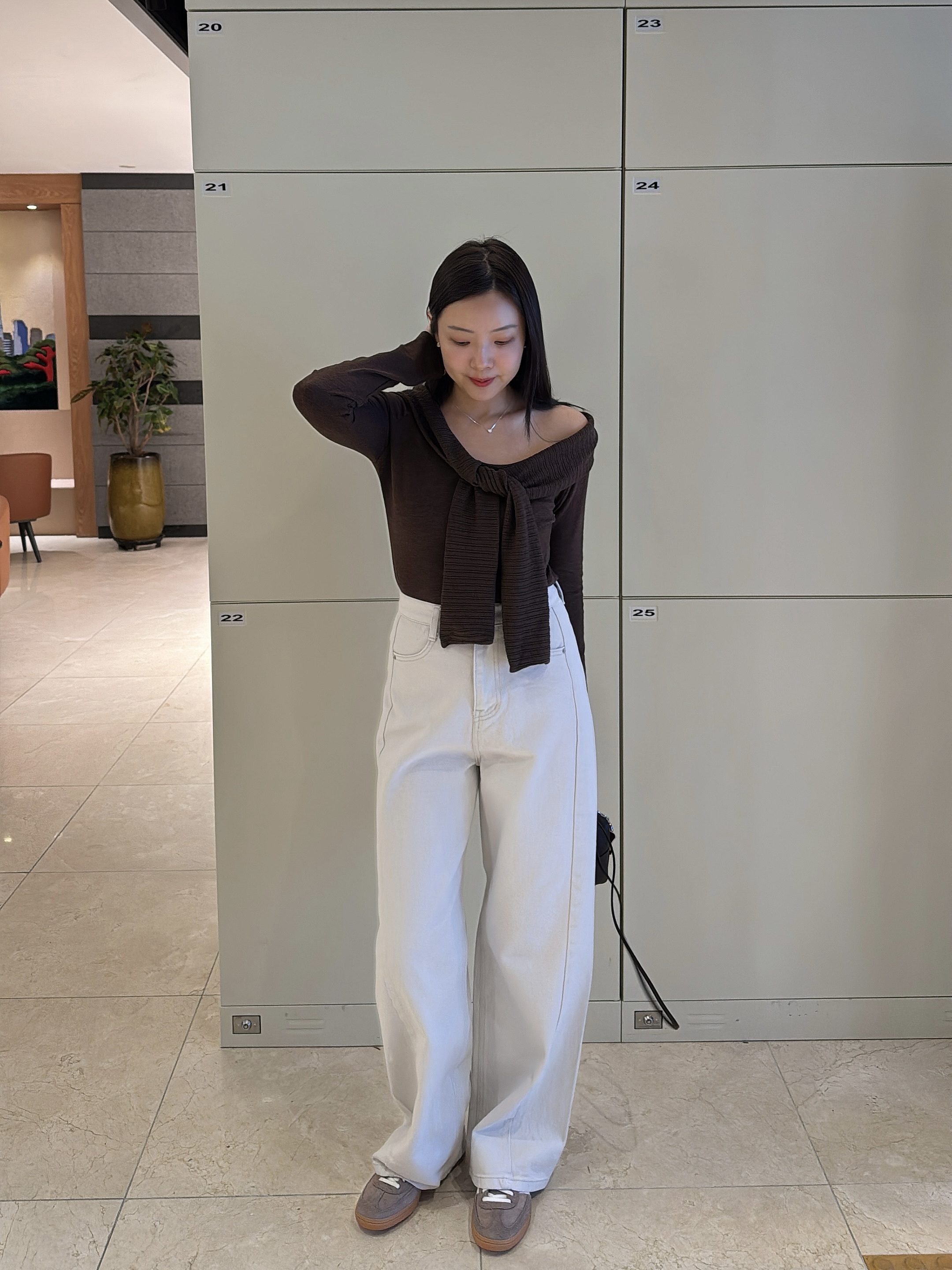 L03 前打結上衣 (米/咖)