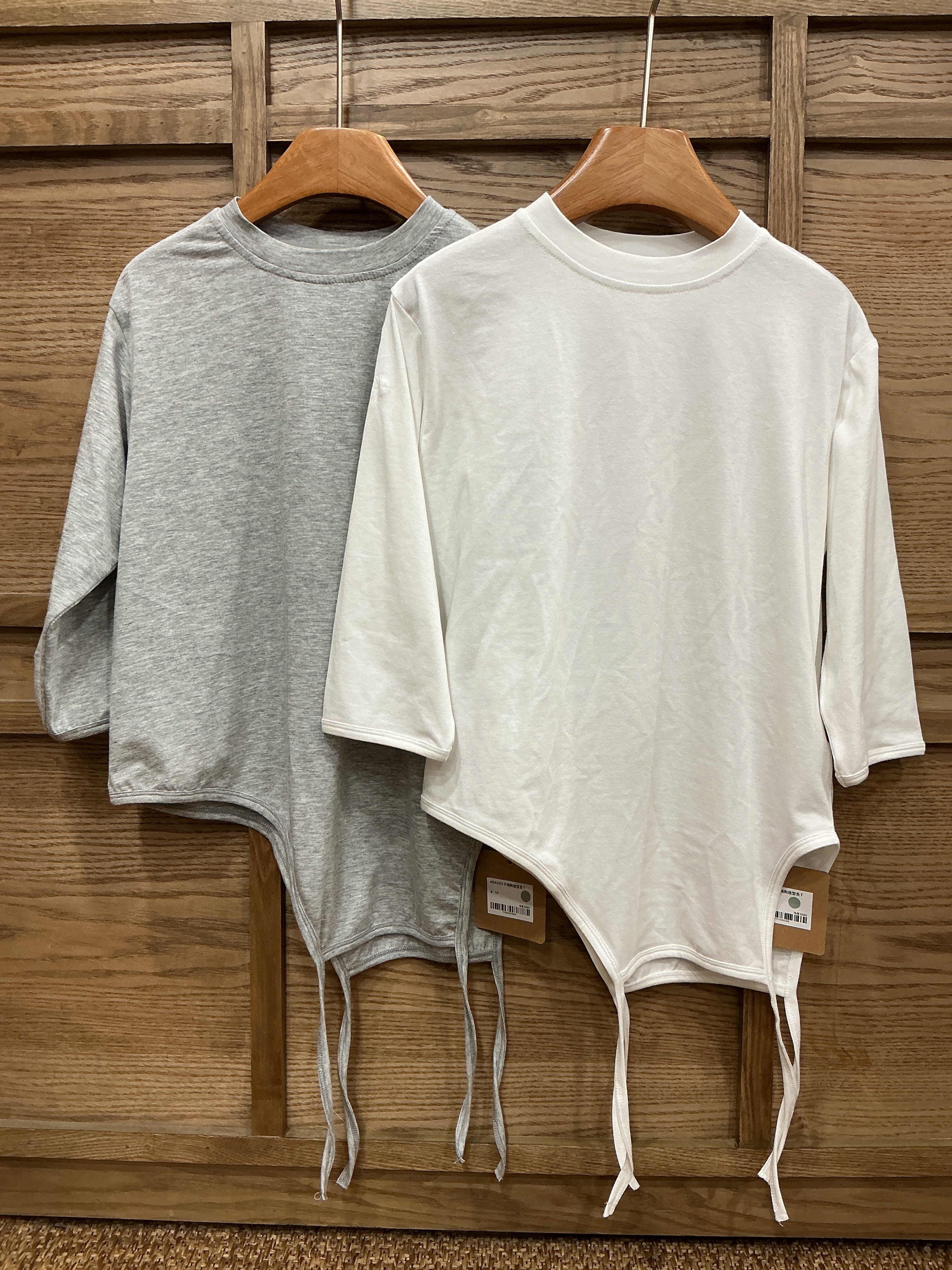 A04303設計款不規則造型長T