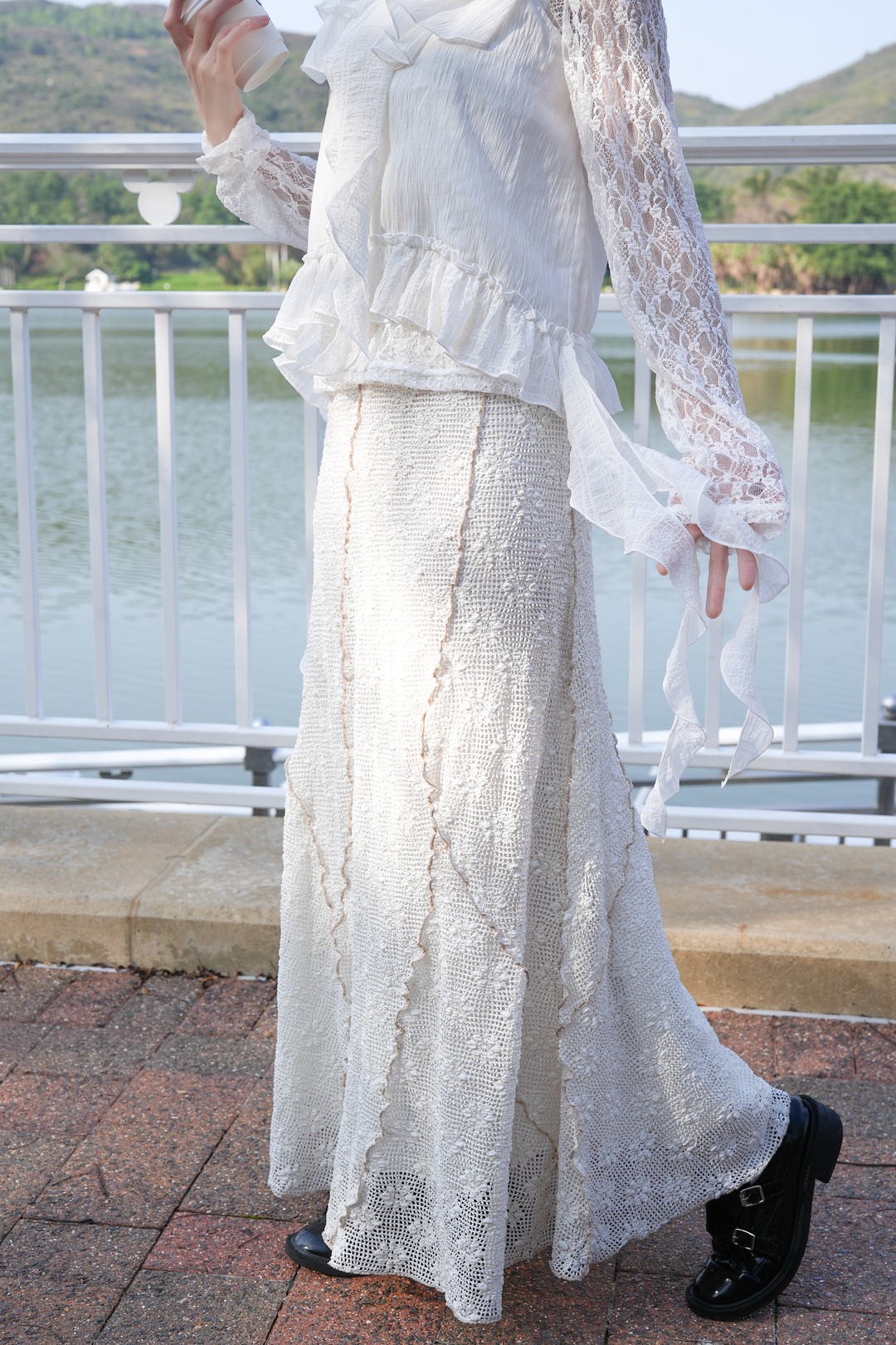 推！小花不規則明線人魚裙 · 3色入