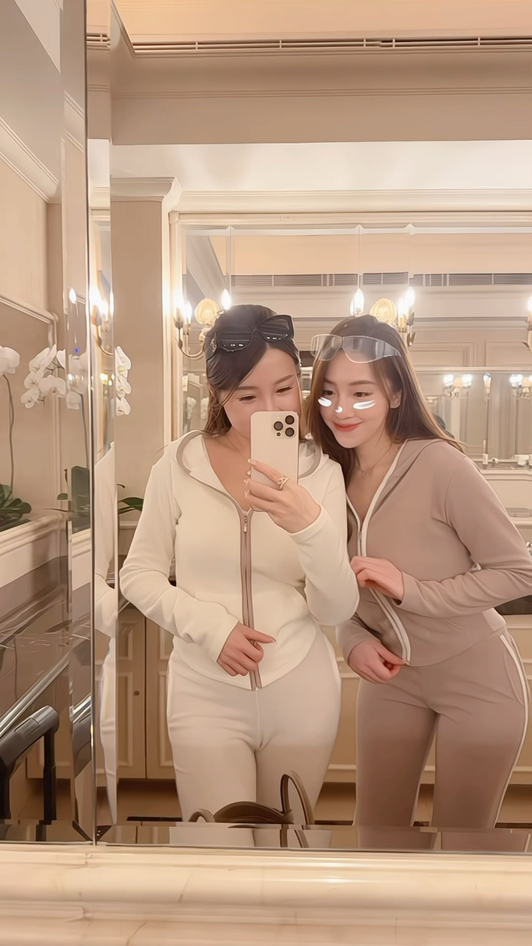 Onni 春夏系列- 絕美撞色Set (連帽外套+長褲）