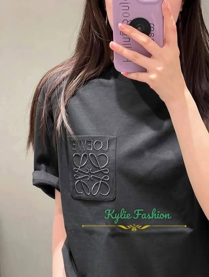 LOEWE 刺繡Logo 口袋Tee 黑色