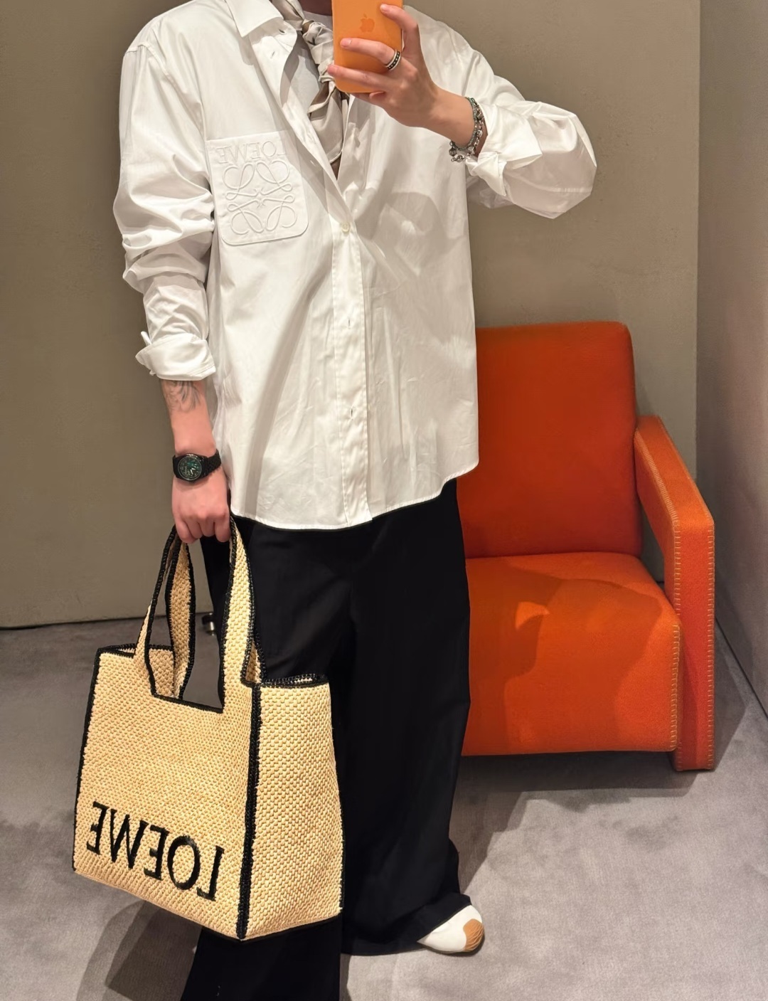 LOEWE 白色刺繡Logo 口袋 襯衫