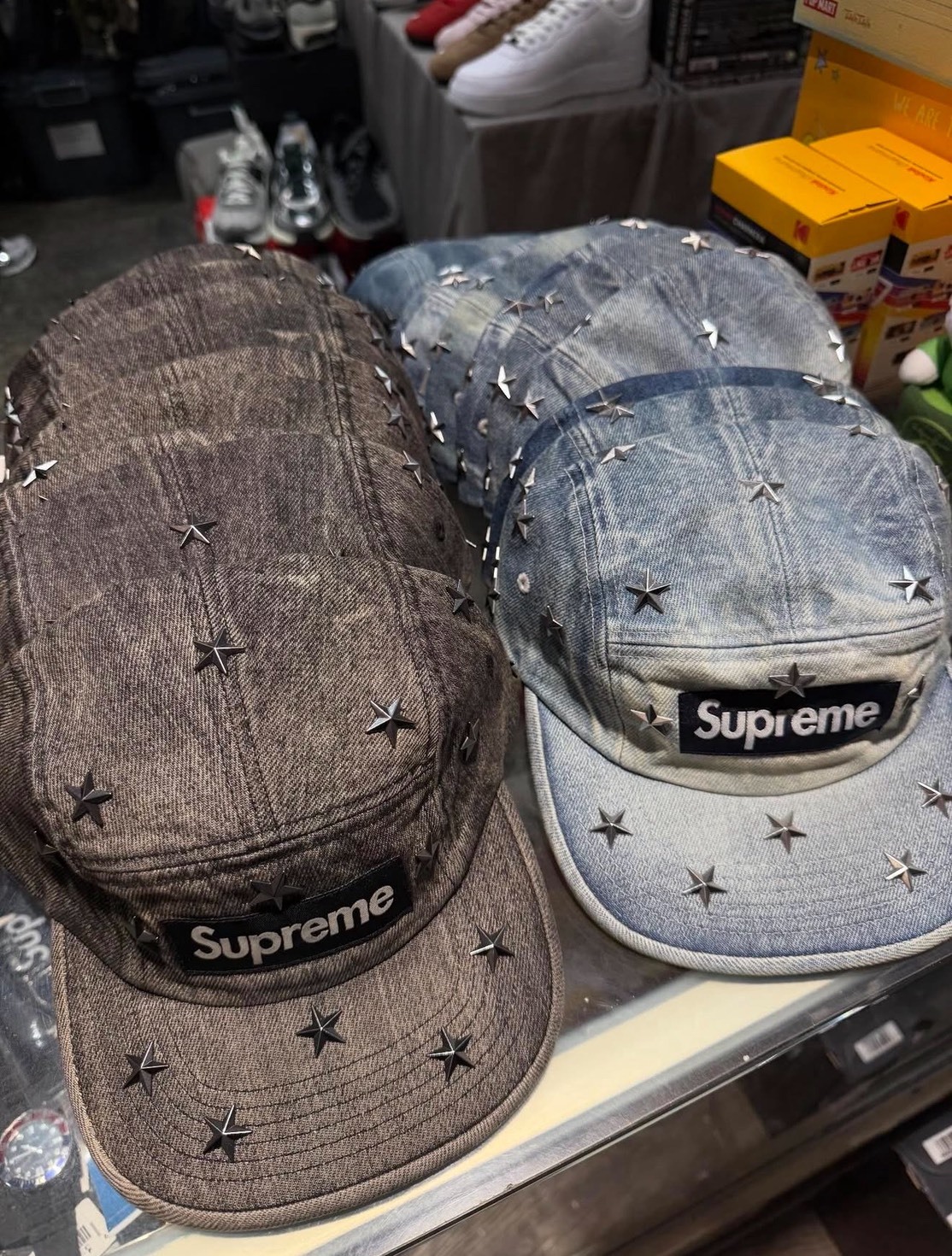 supreme 26SS Stars Studded Denim Camp Cap 2026SS 開季 金屬 卯釘 滿版 星星 帽子