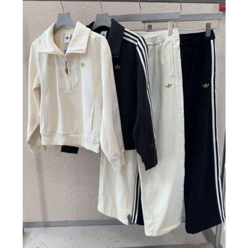 【Luxury】 女款 ADIDAS W LNY HALFZIP CNY 馬年 三葉草 寬鬆 立領 黑白 棉質 長褲 三條線 運動褲 運動服 kt3138 kt0652 白金 運動套裝