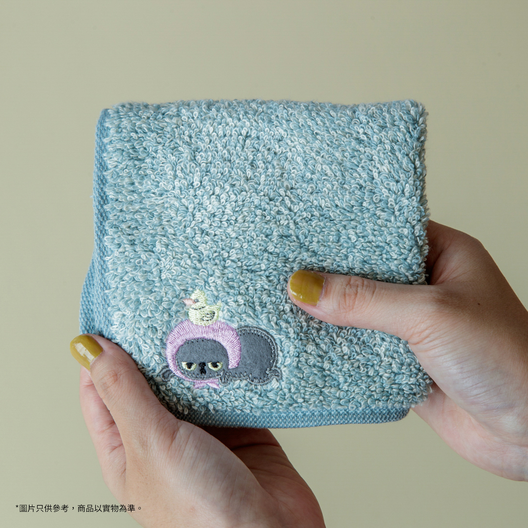 Angry Machiko毛巾 (藍色)