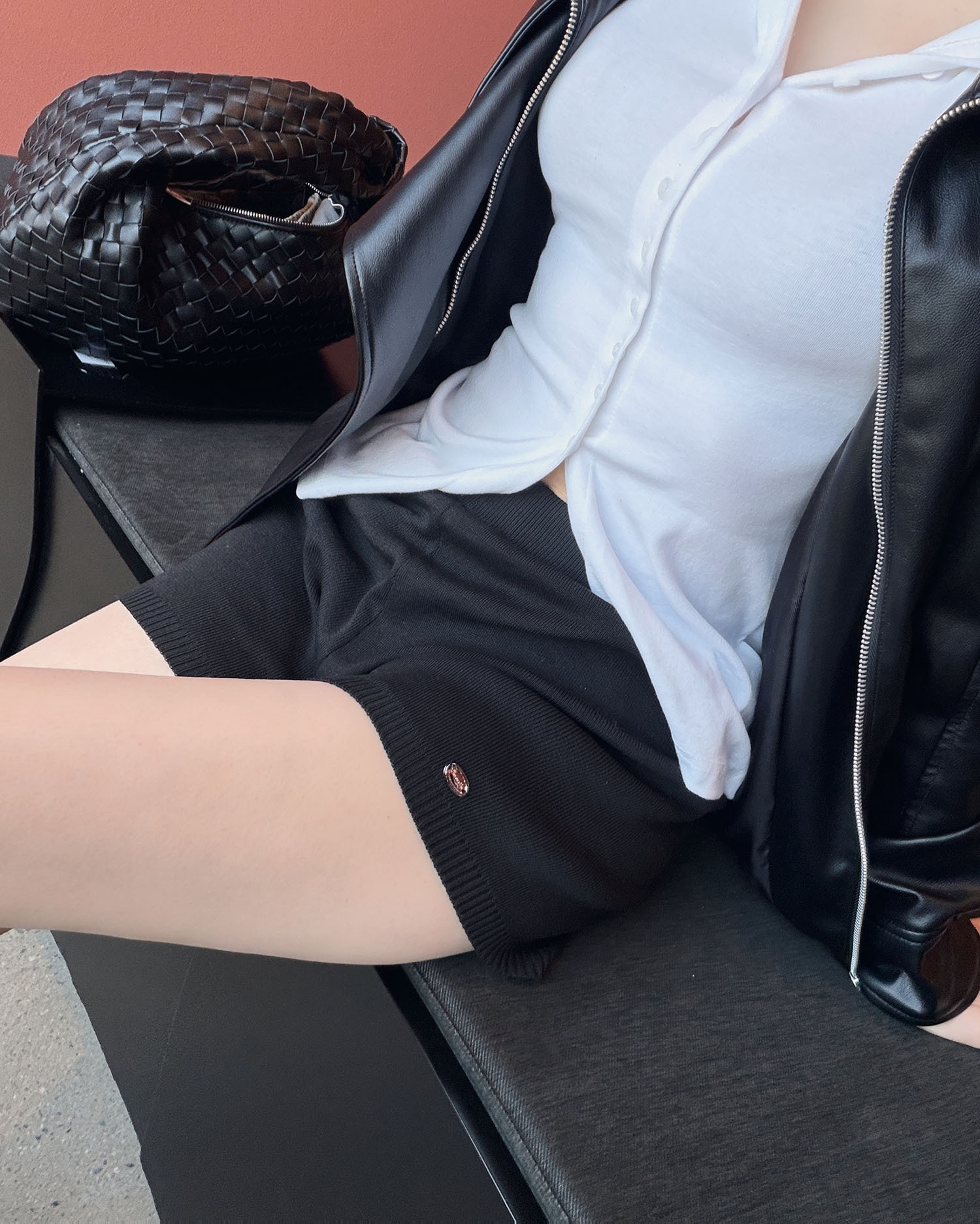 B3024 小標涼感針織短褲 / 黑