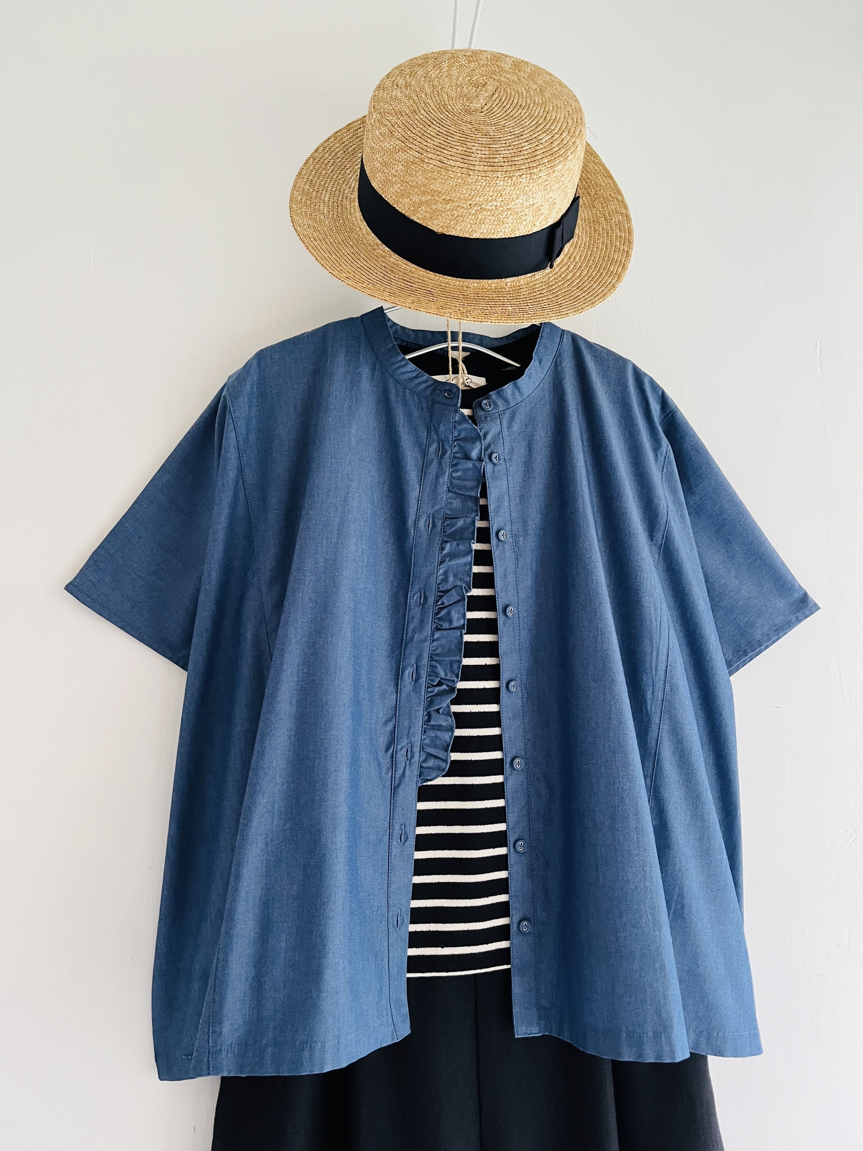 Cloud nine藍色小企領top