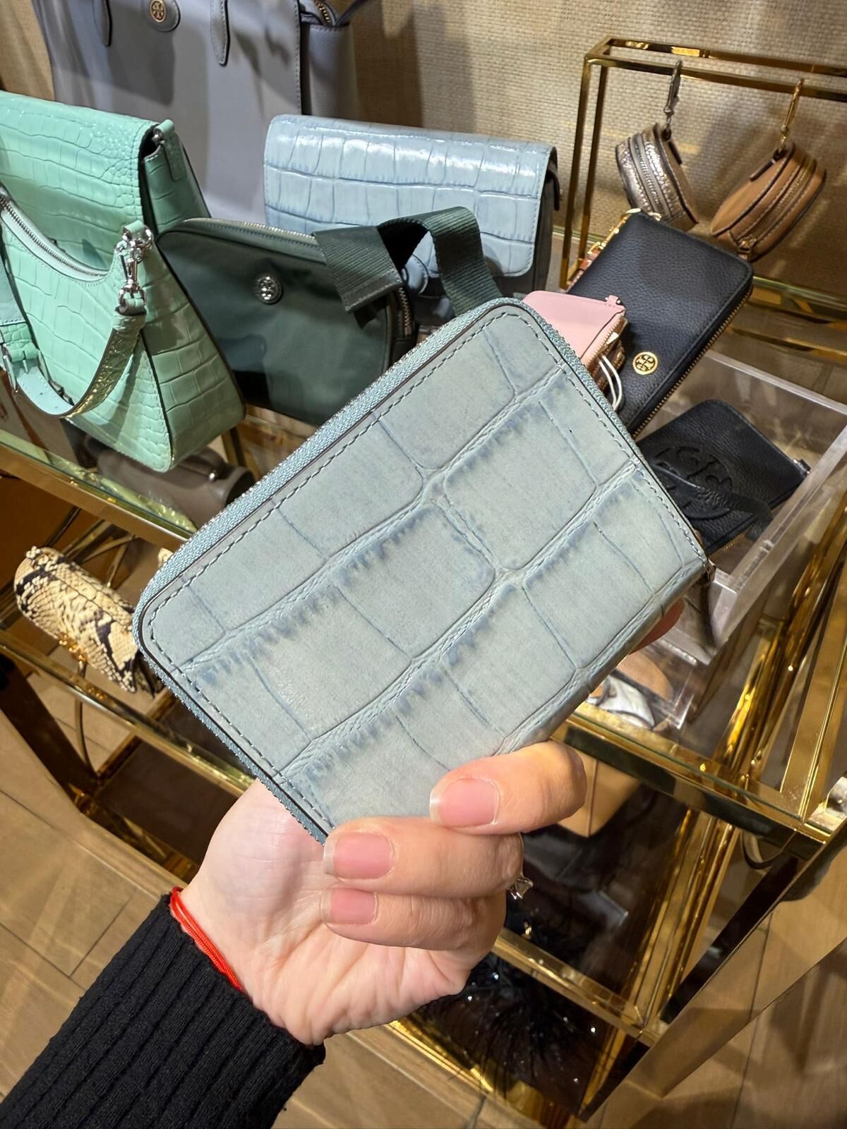 LYS02081 Tory Burch 鱷魚紋拉鏈短銀包