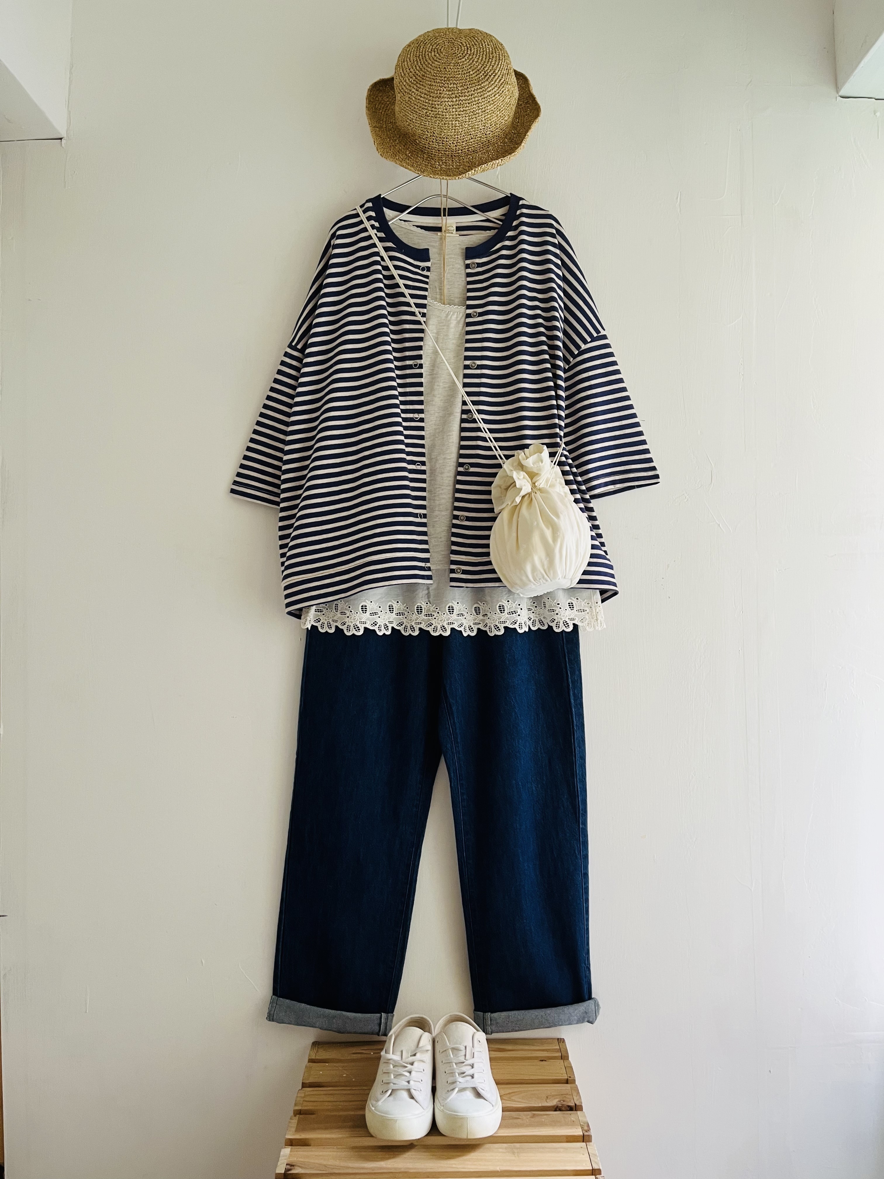 Cloud nine藍灰色橫間外套