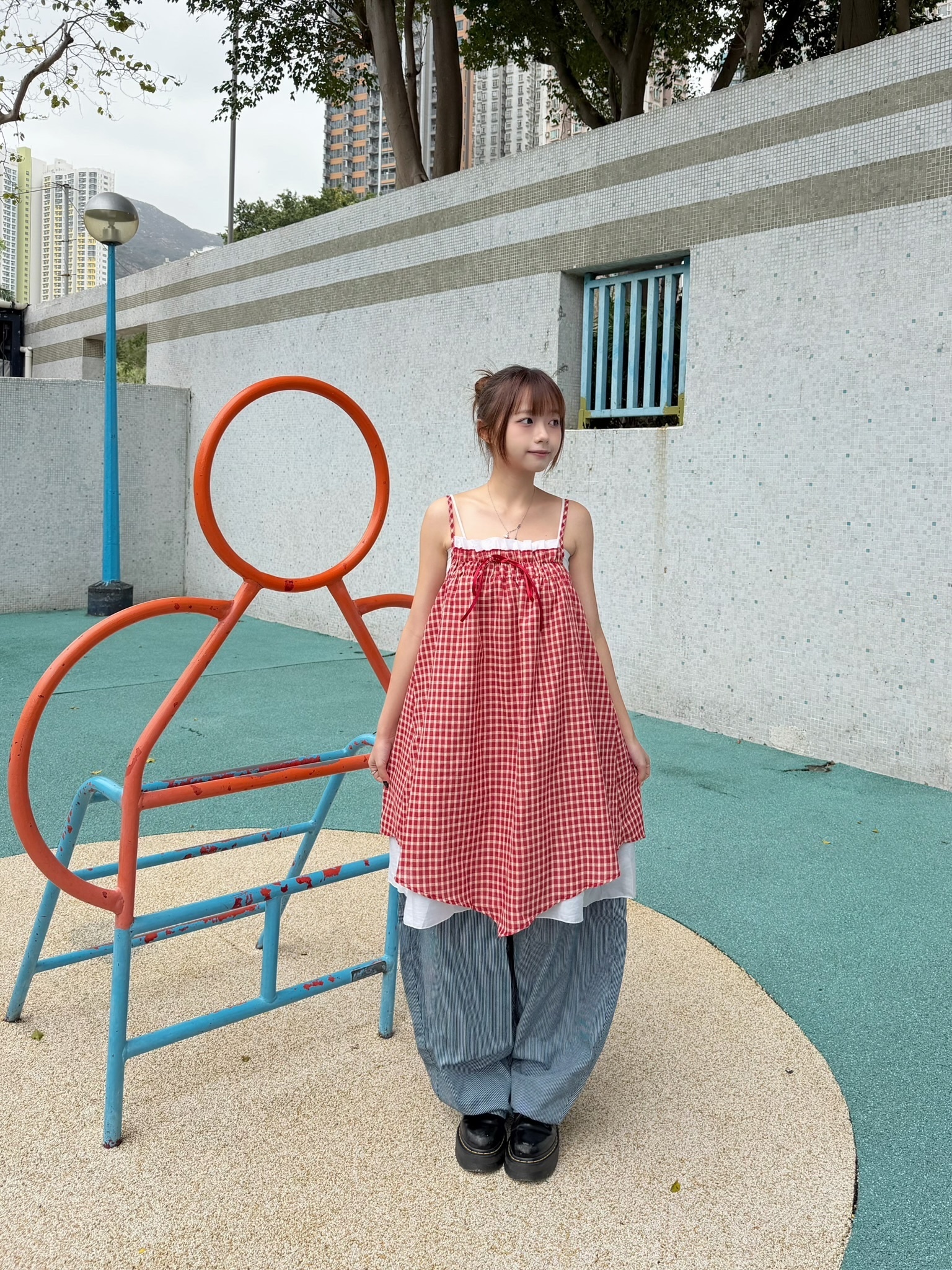 顯瘦日系！Ruffles layer格仔吊帶裙 兩色入
