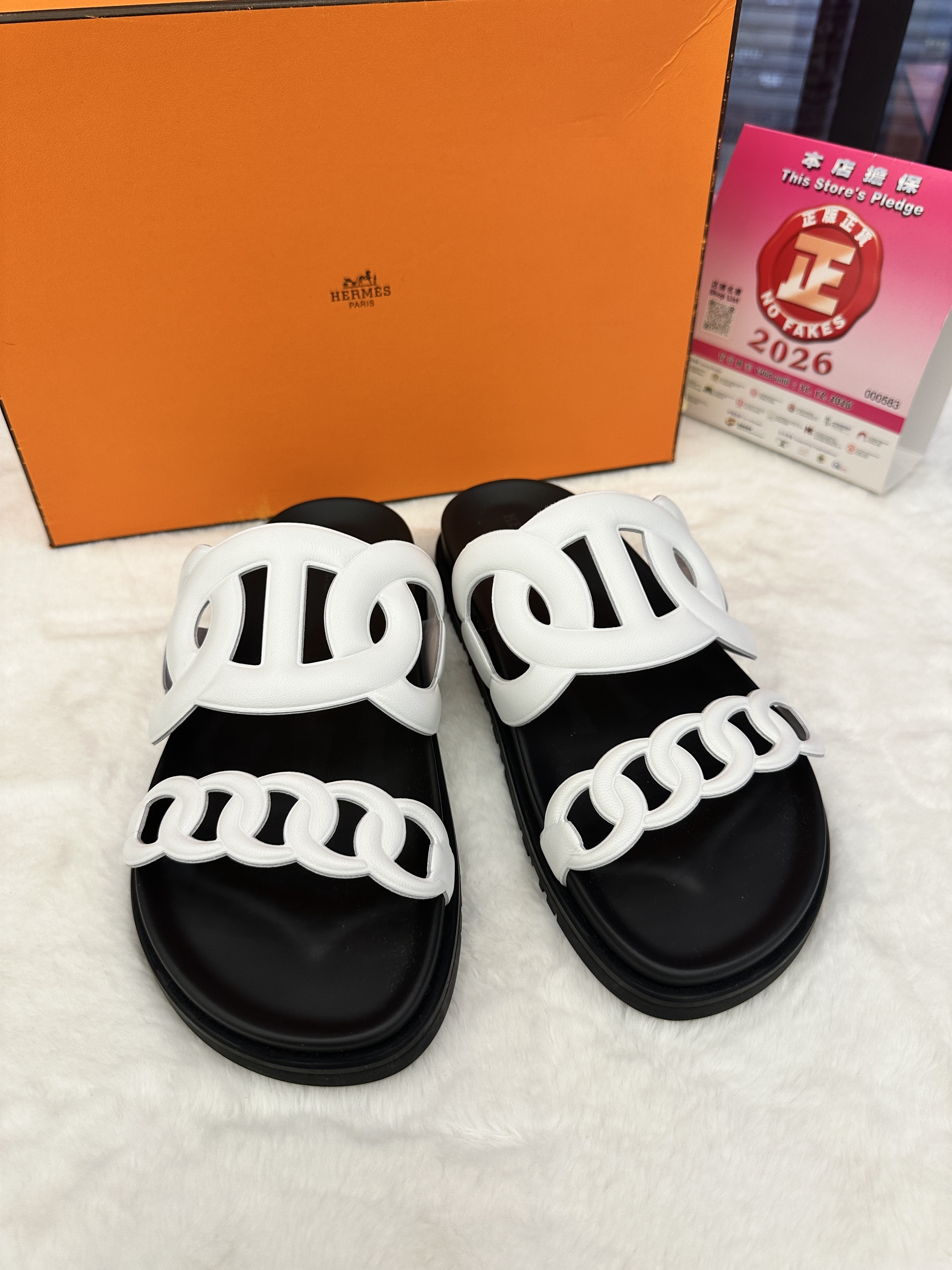 Hermes Extra Sandals White(W36)