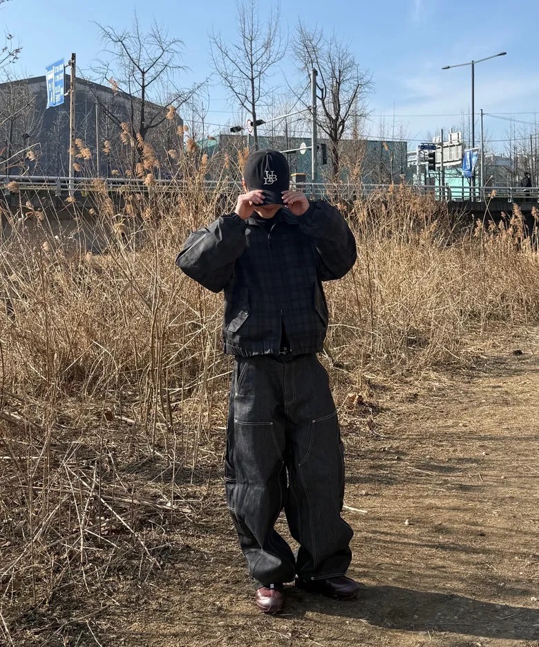 【OWN】Dimitri Black 立領 格紋 外套 鈕扣 拉鍊 復古 潮流 防水 防風 秋冬 不分男女 黑色 灰色 綠色 咖啡色 DBF1JP02