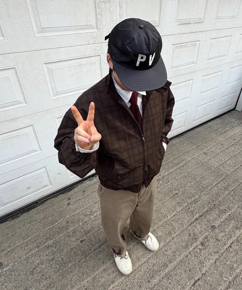 【OWN】Dimitri Black 立領 格紋 外套 鈕扣 拉鍊 復古 潮流 防水 防風 秋冬 不分男女 黑色 灰色 綠色 咖啡色 DBF1JP02