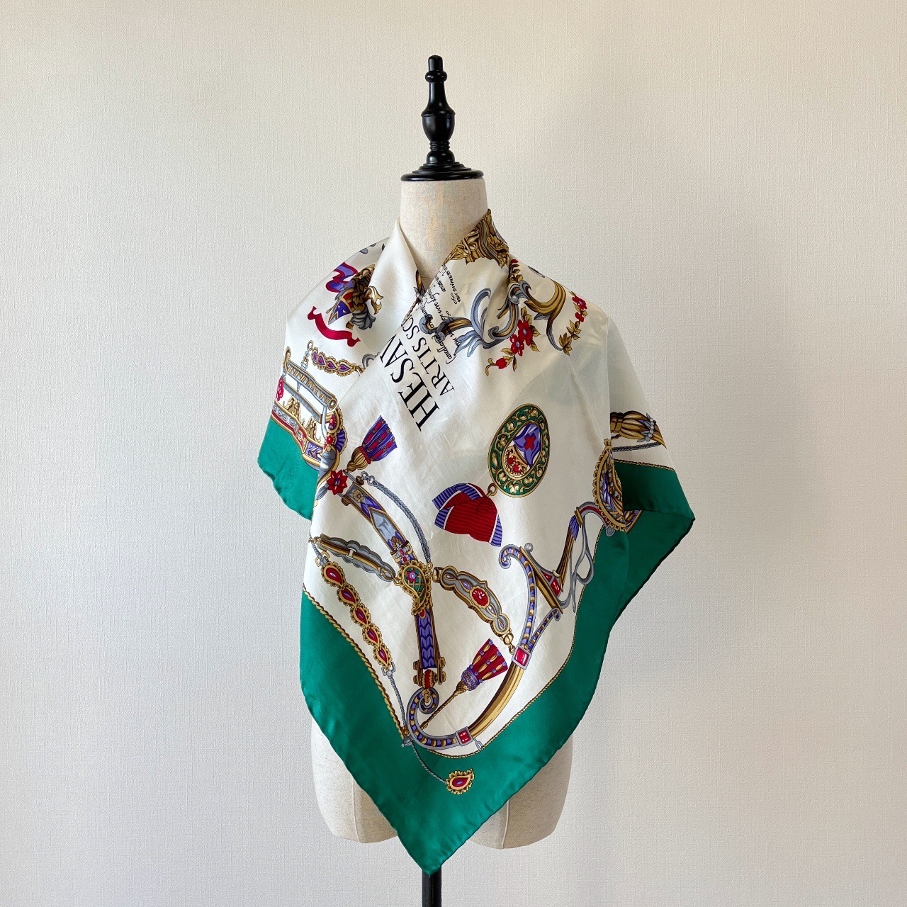 祖母綠色華麗宮廷風格絲巾