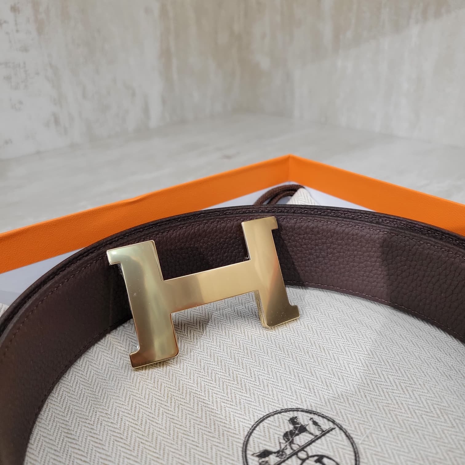 HERMES Constance belt buckle & Reversible leather strap 38 mm Noir / étain 黑拼錫器灰 皮帶