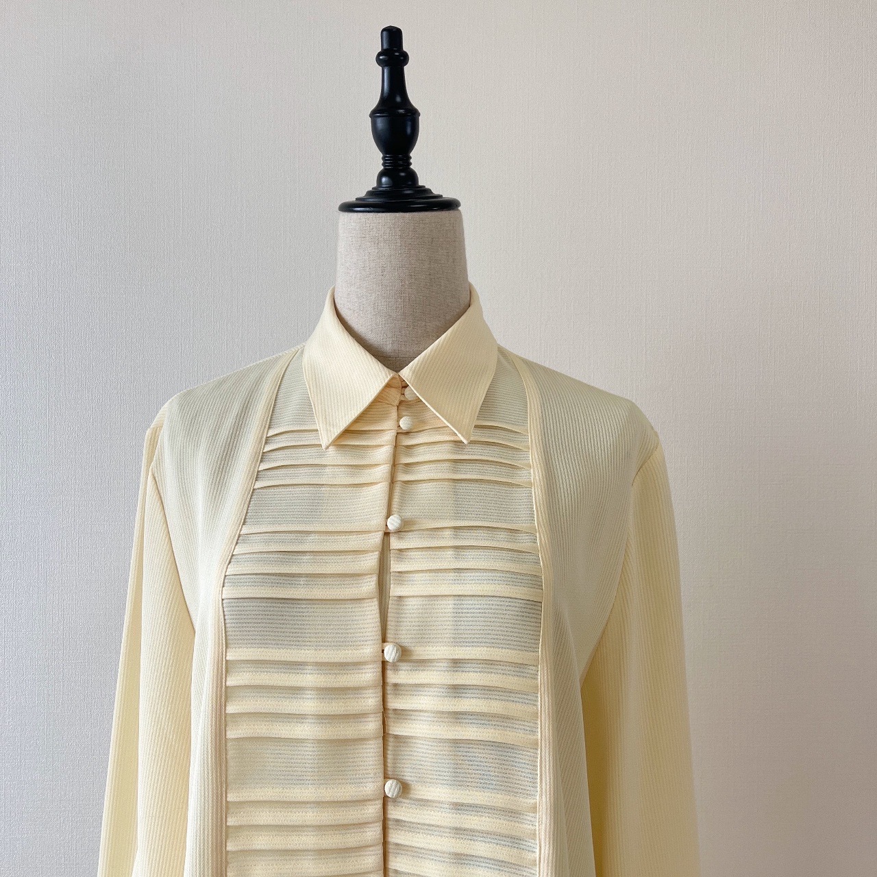 高島屋米黃色簡約古著上衣