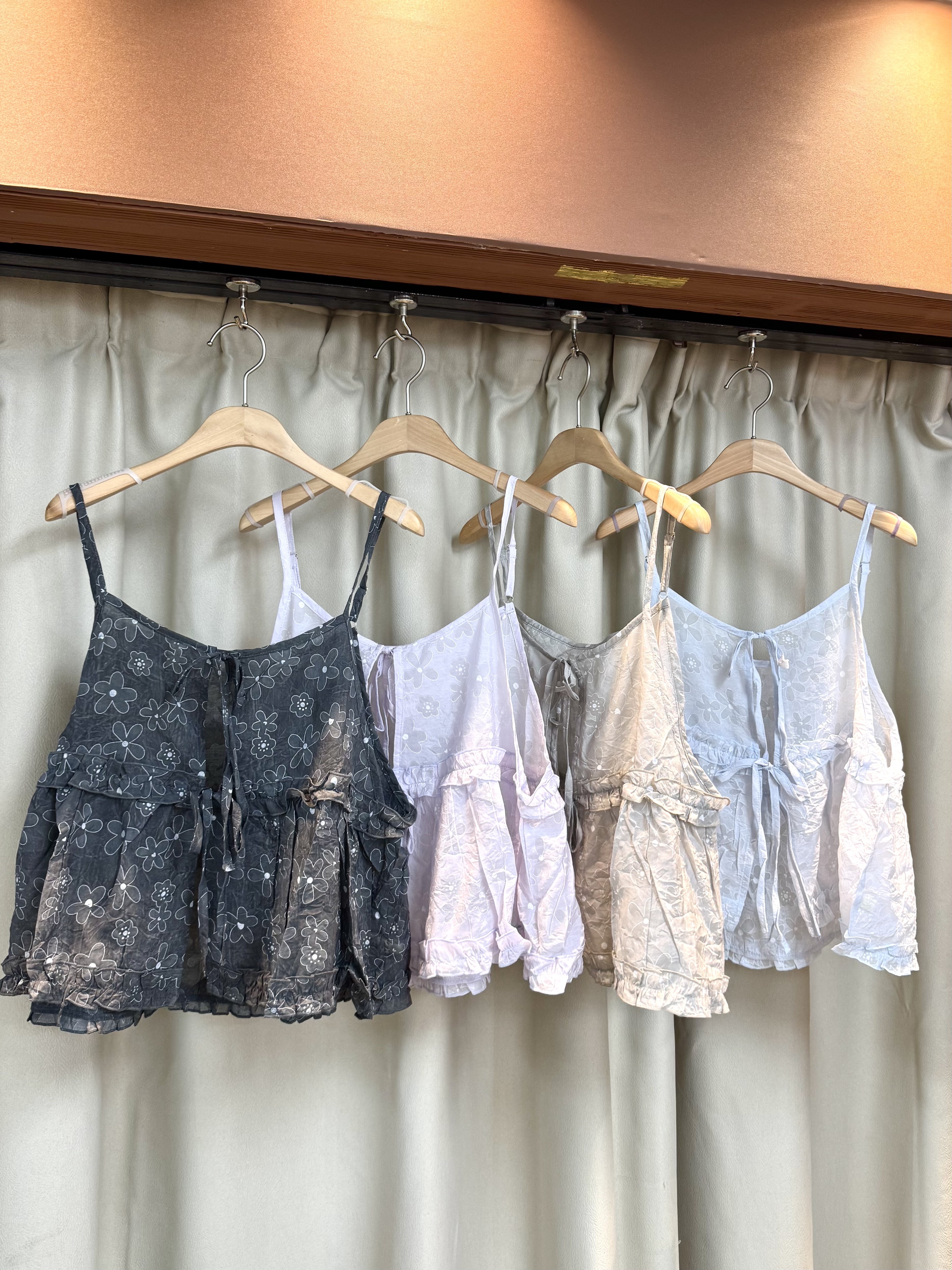 【早鳥價減$30✨】花花吊帶薄身外搭