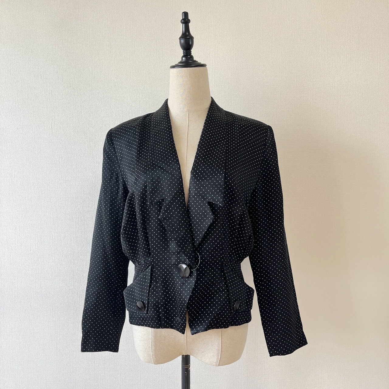 日本製黑色波點修腰外套
