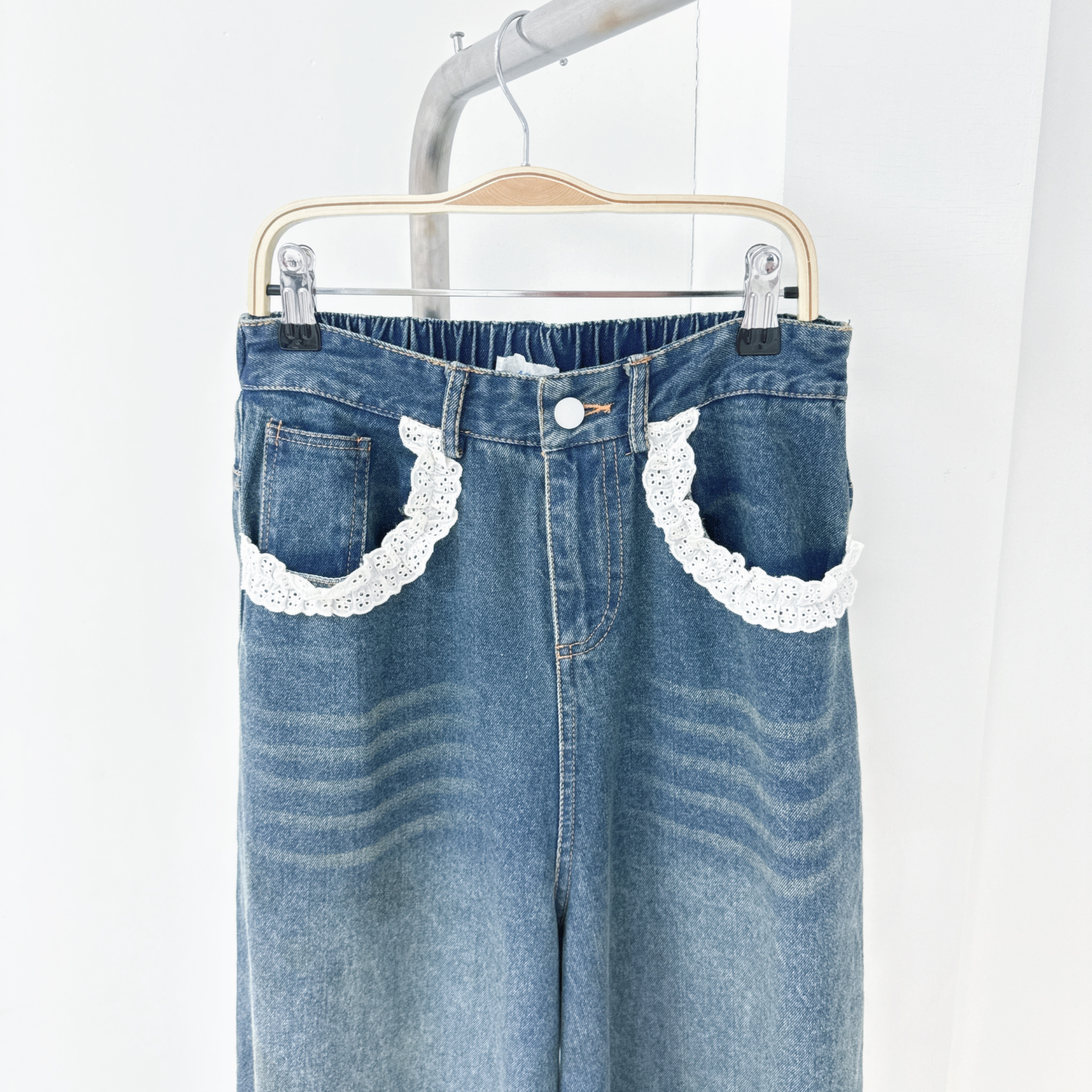 【廠家制】花邊袋闊牛仔褲 (A32)