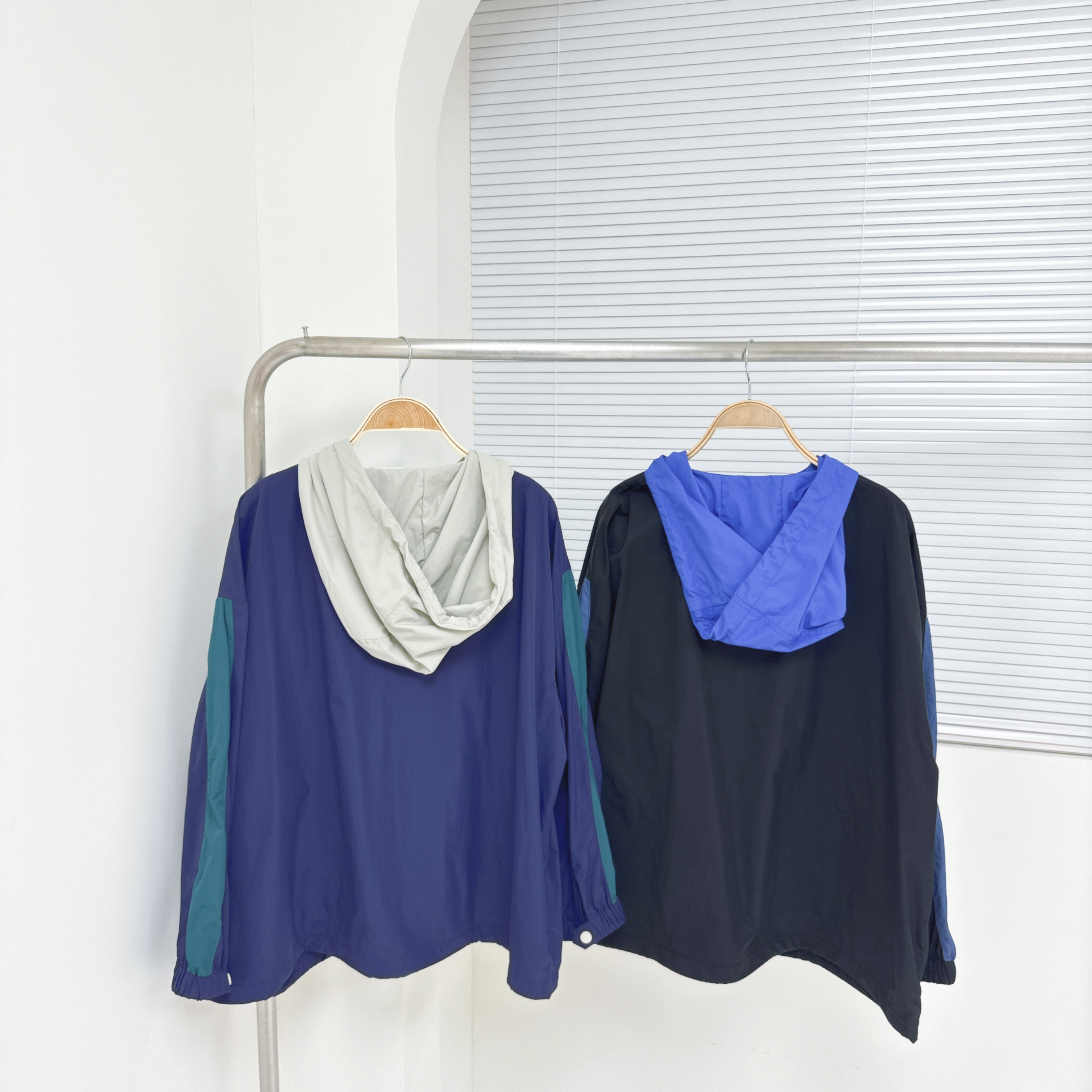 【廠家制】企領半拉鏈風衣料長袖TOP (A9-A10)